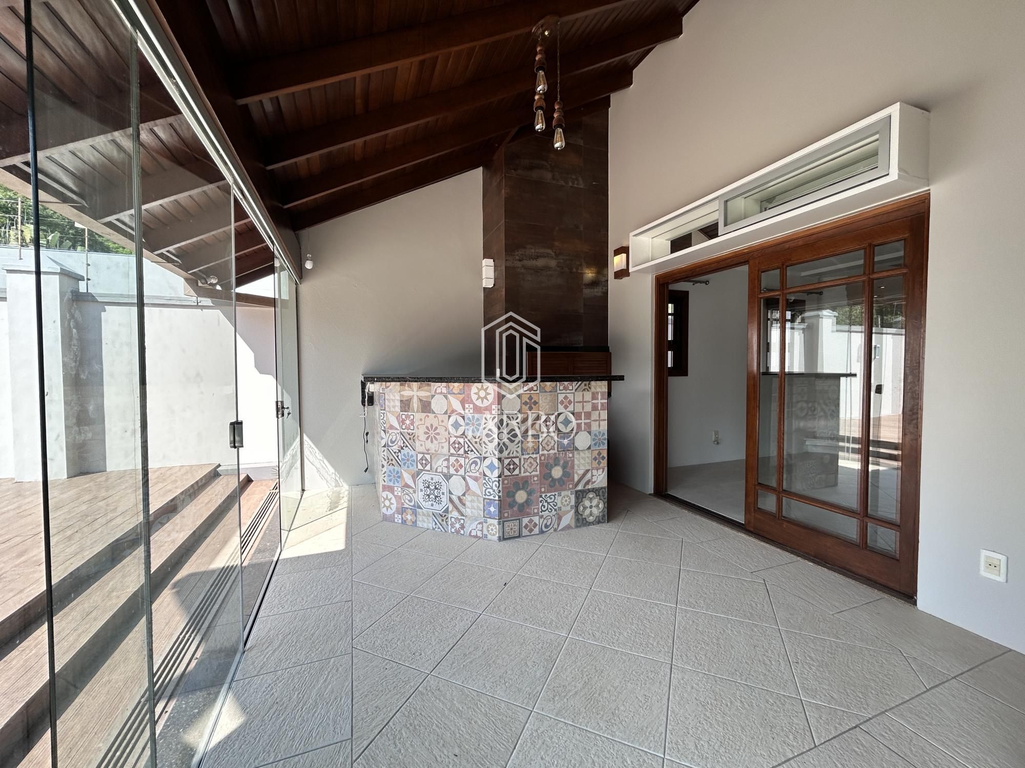 Casa à venda com 3 quartos, 260m² - Foto 17