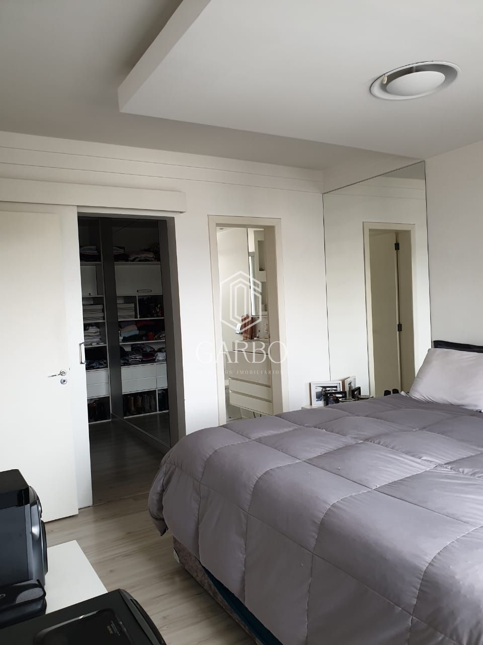 Apartamento à venda com 3 quartos, 203m² - Foto 18