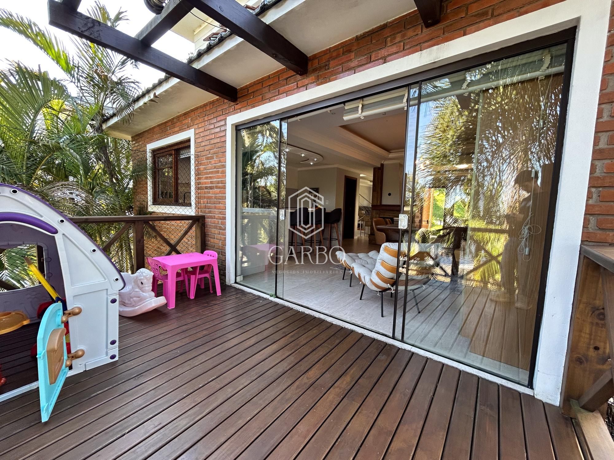 Casa à venda com 3 quartos, 215m² - Foto 25