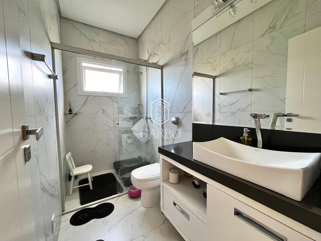 Casa, 3 quartos, 268 m² - Foto 15
