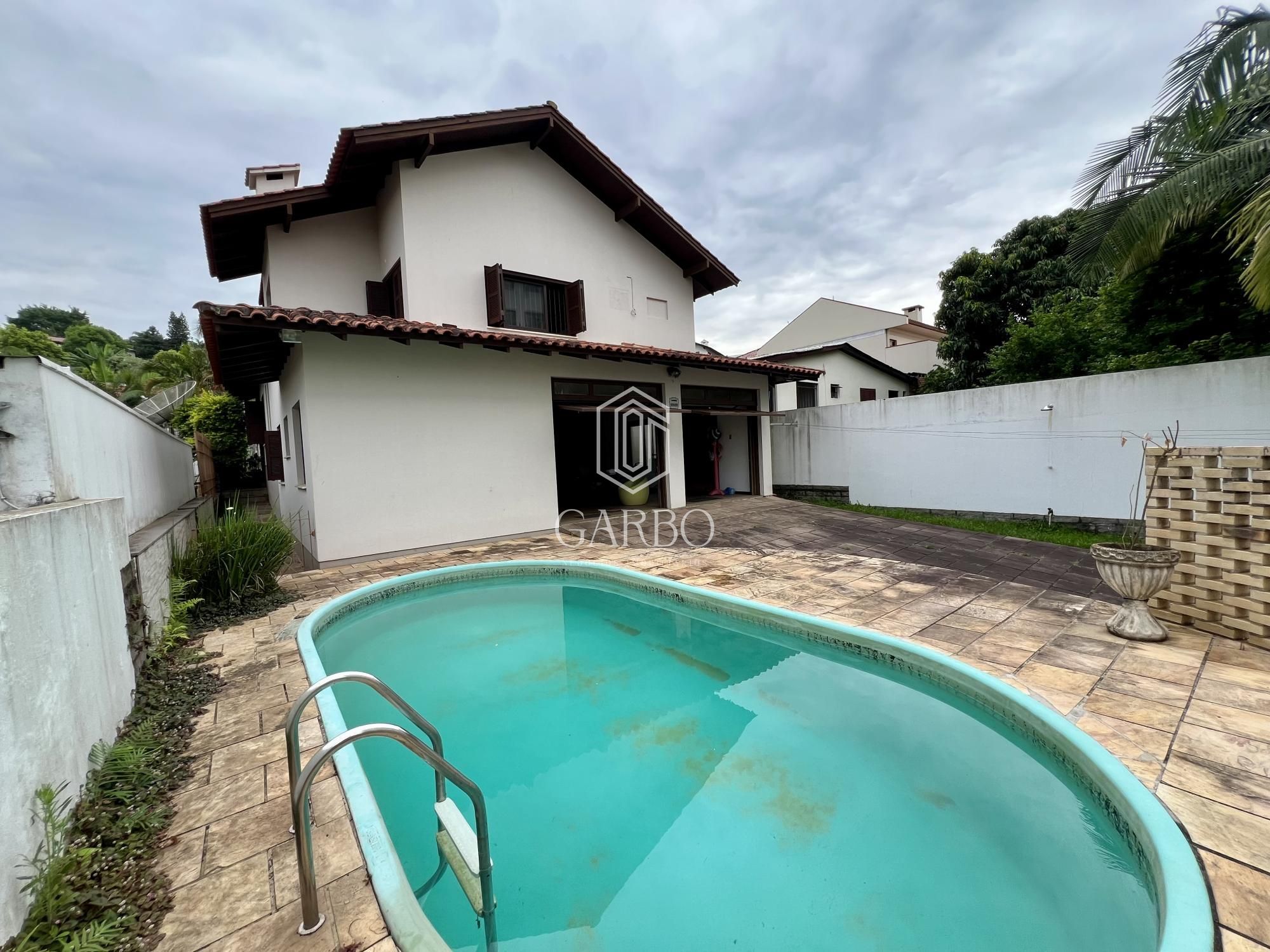 Casa à venda com 3 quartos, 255m² - Foto 3