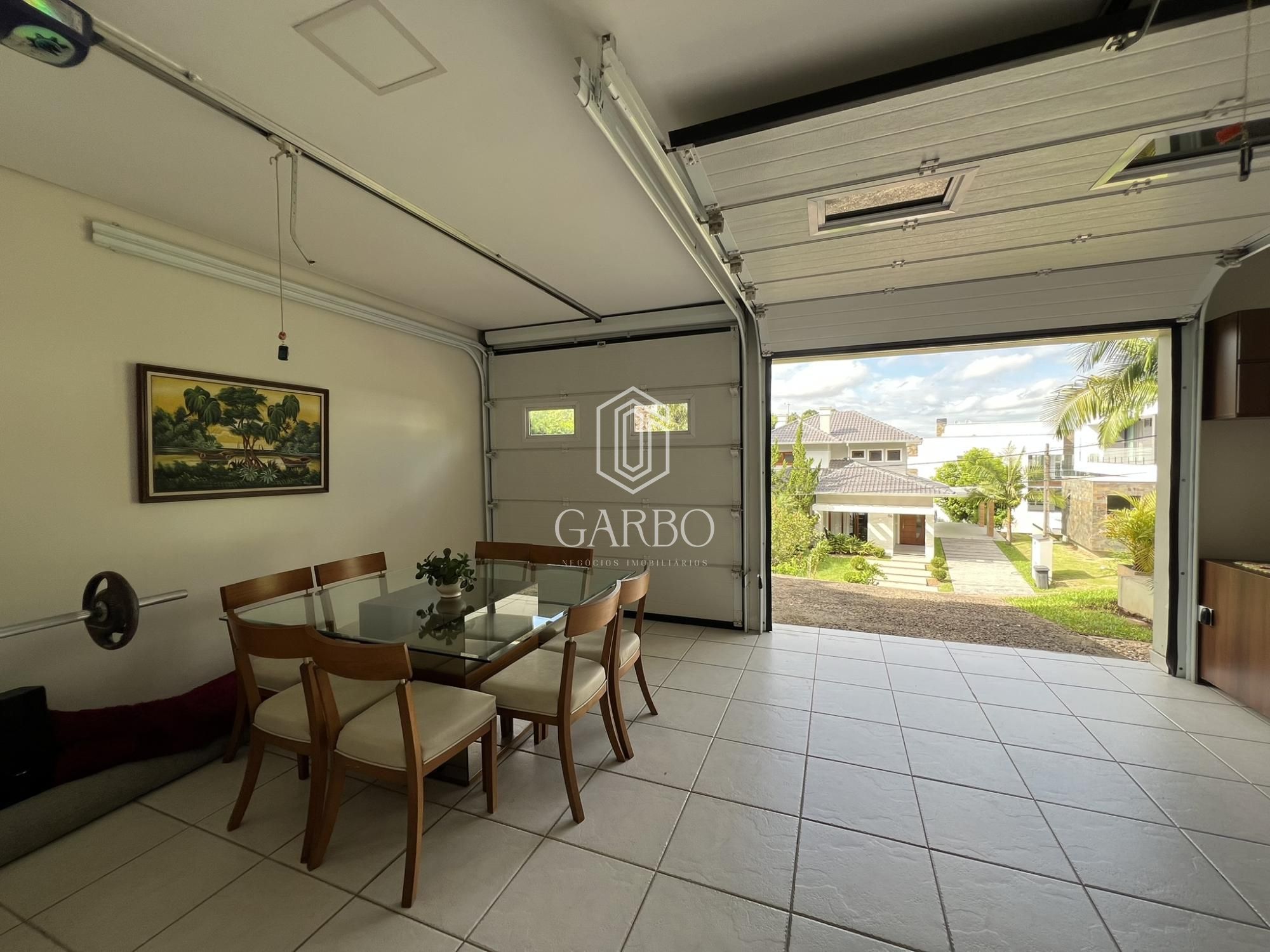 Casa à venda com 3 quartos, 230m² - Foto 10