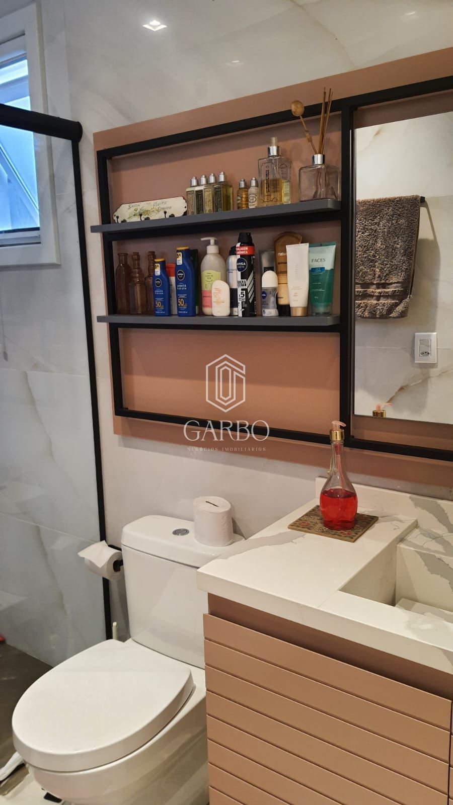 Casa à venda com 3 quartos, 227m² - Foto 10