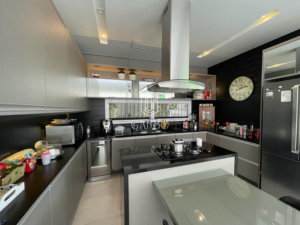 Casa à venda com 4 quartos, 393m² - Foto 8