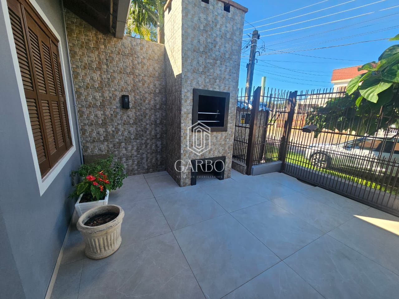 Casa à venda com 2 quartos, 72m² - Foto 3