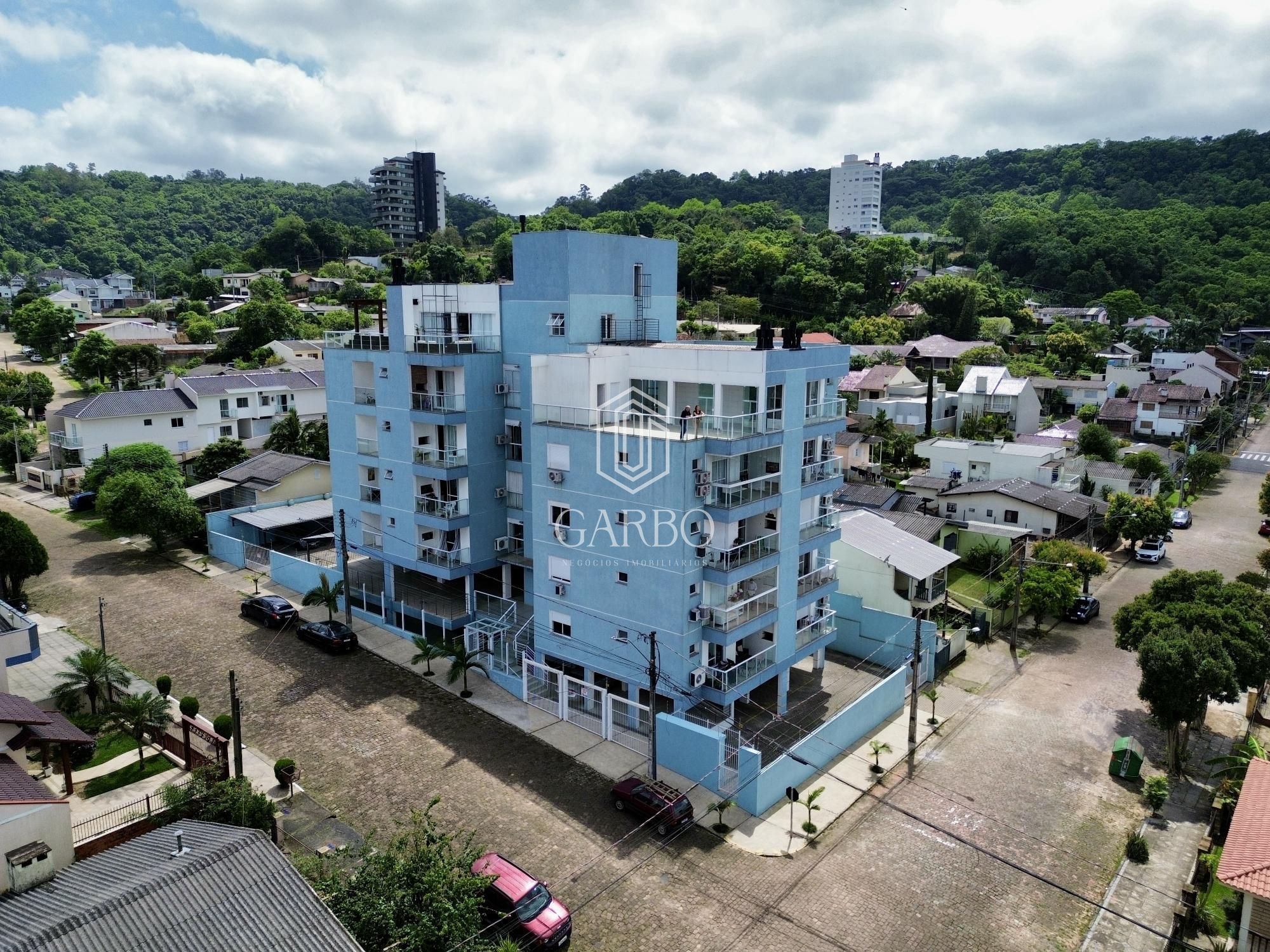 Linda cobertura nos altos do bairro Santo Inácio em Santa Cruz do Sul