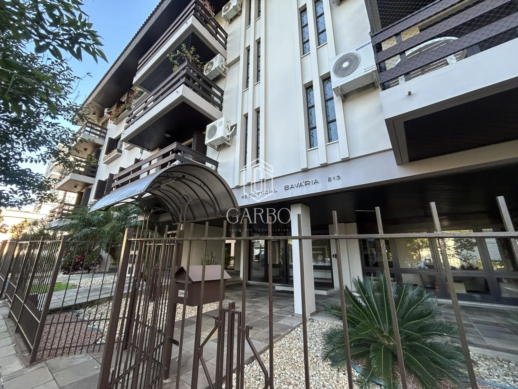 Apartamento, 3 quartos, 154 m² - Foto 1