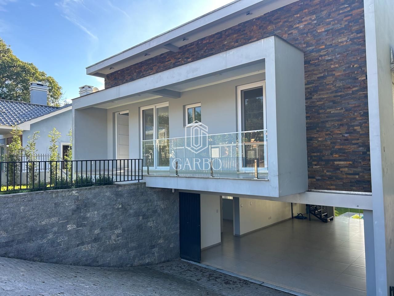 Casa, 2 quartos, 235 m² - Foto 1