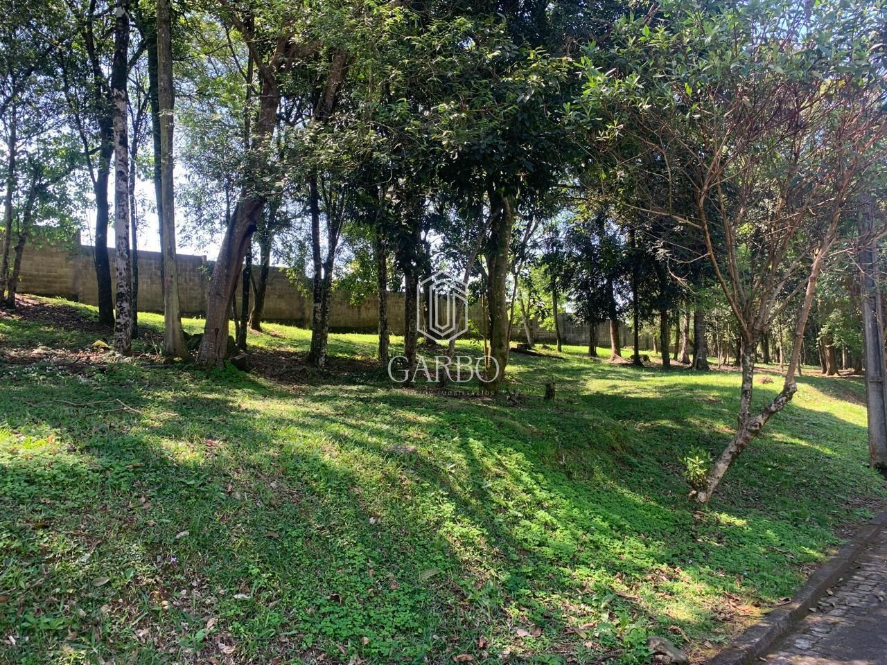 Terreno à venda, 700m² - Foto 1