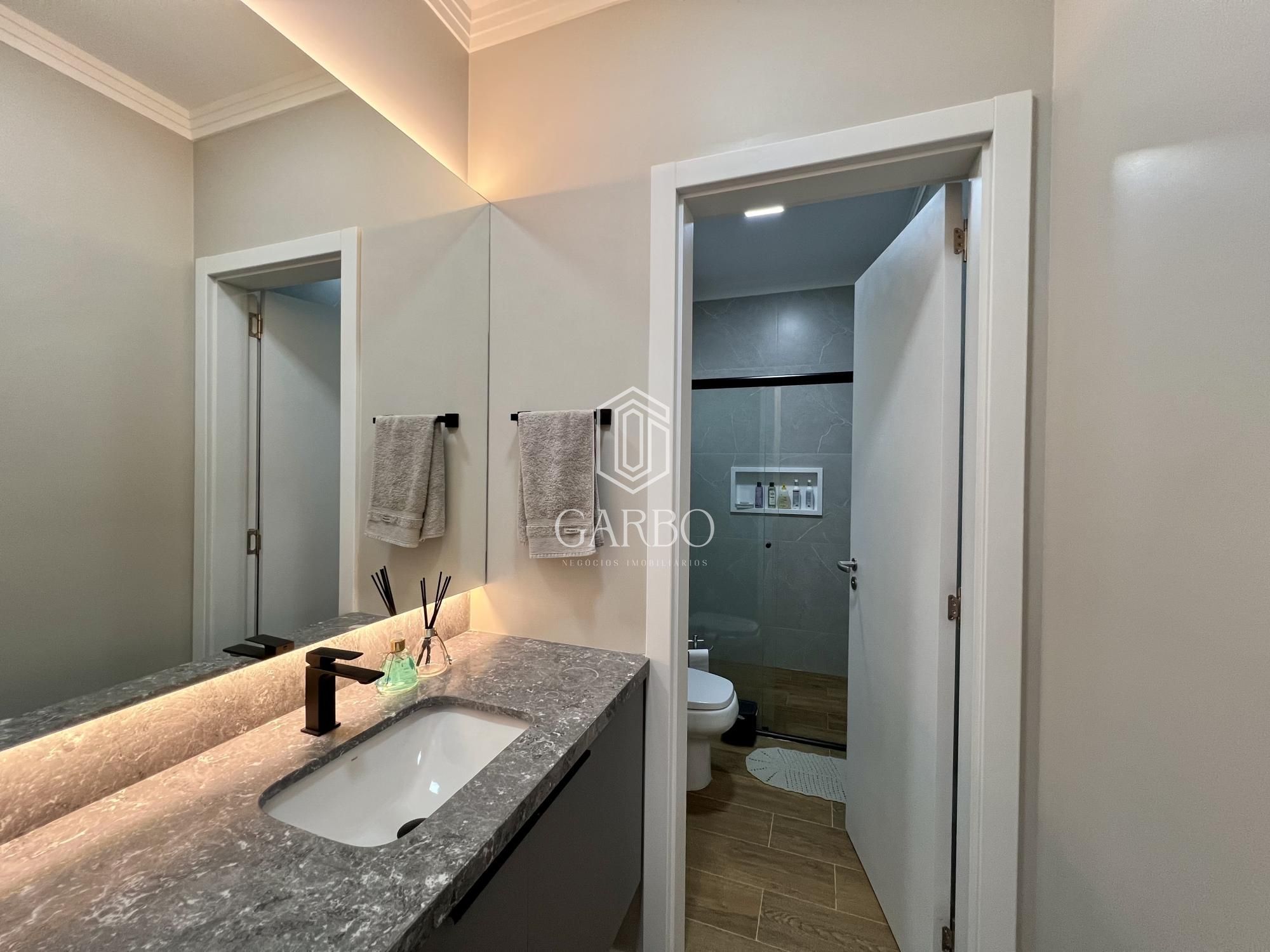 Casa à venda com 3 quartos, 328m² - Foto 17