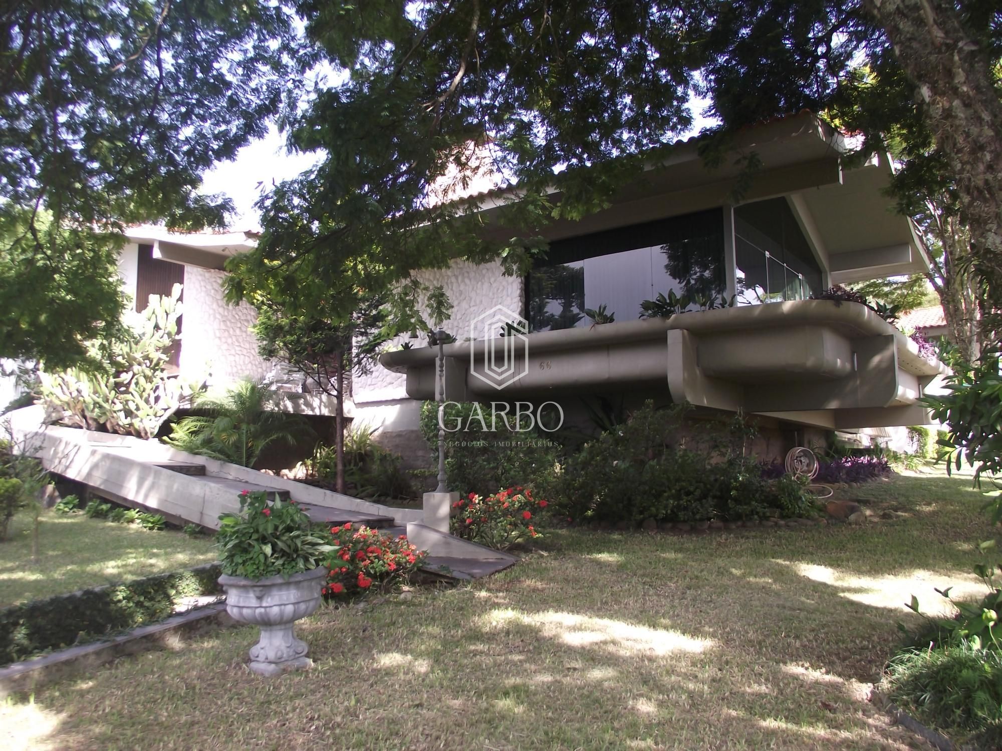 Casa à venda com 5 quartos, 530m² - Foto 2