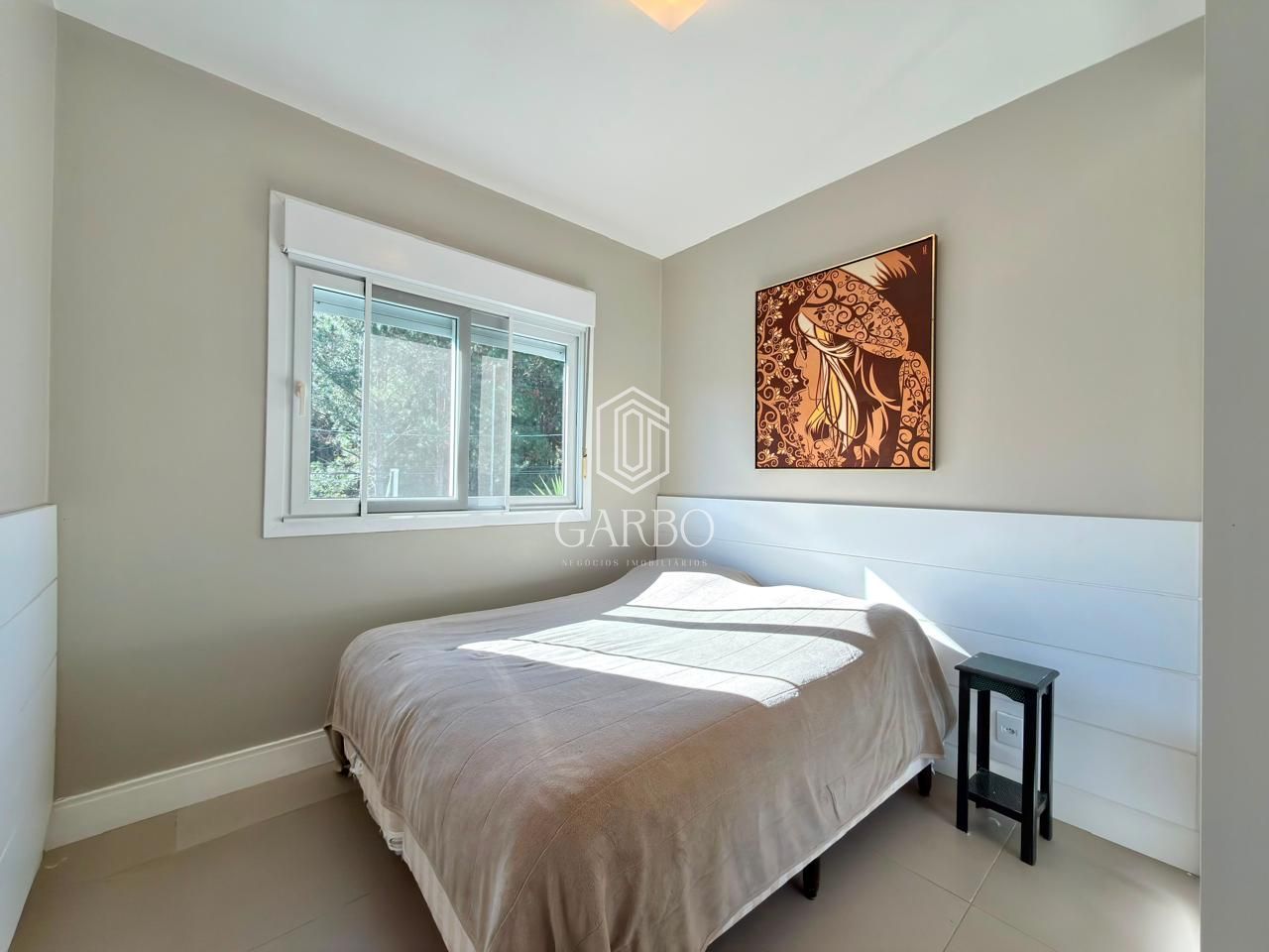 Casa, 4 quartos, 335 m² - Foto 29