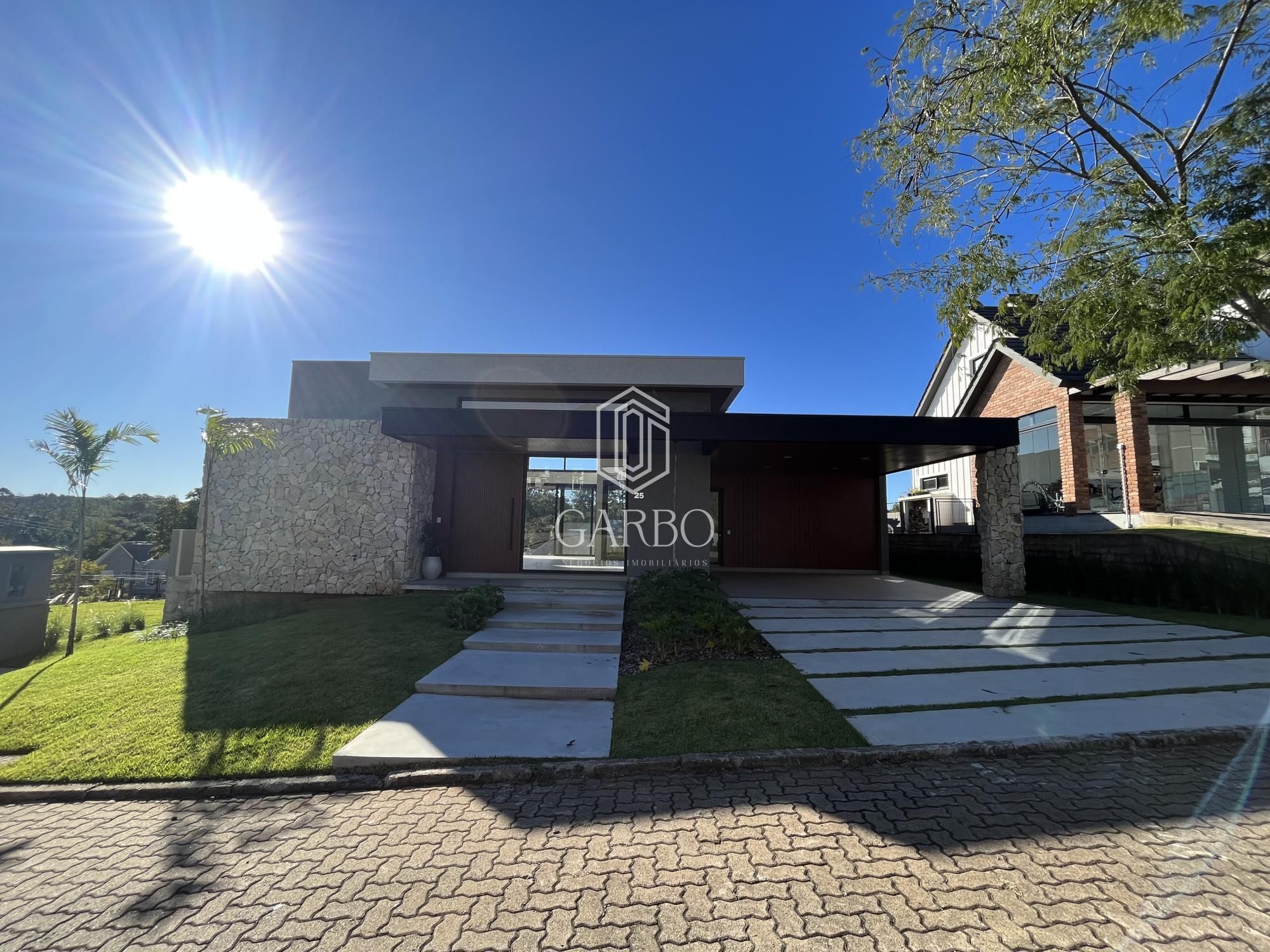 Casa, 3 quartos, 200 m² - Foto 2
