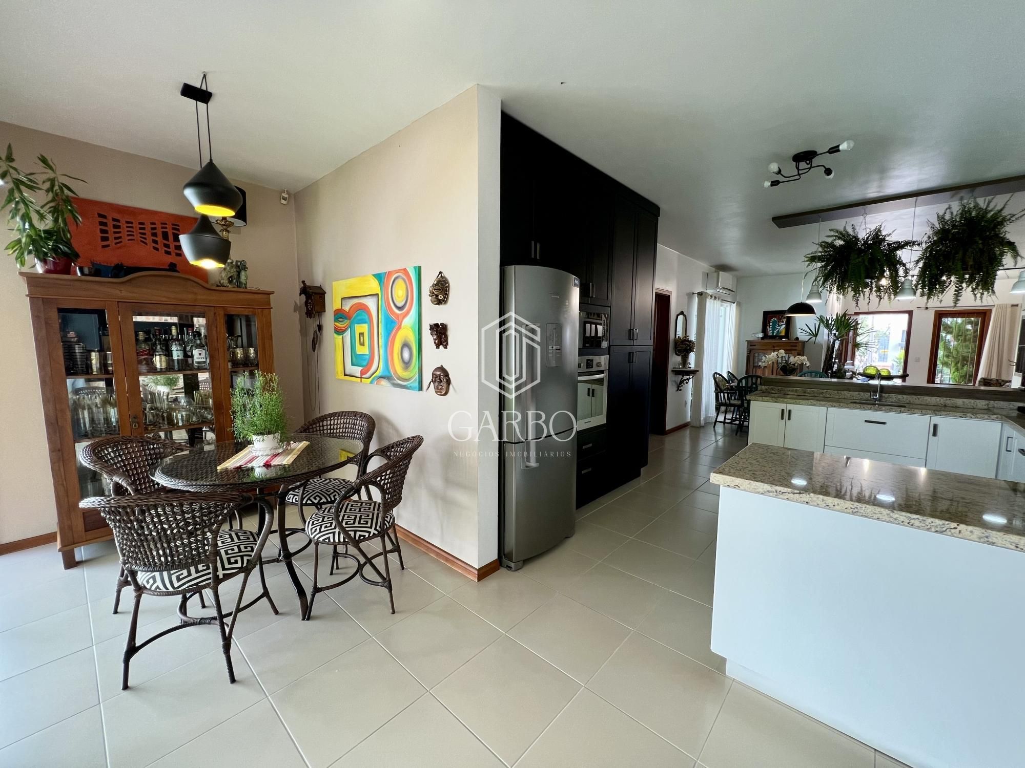 Casa, 3 quartos, 220 m² - Foto 13