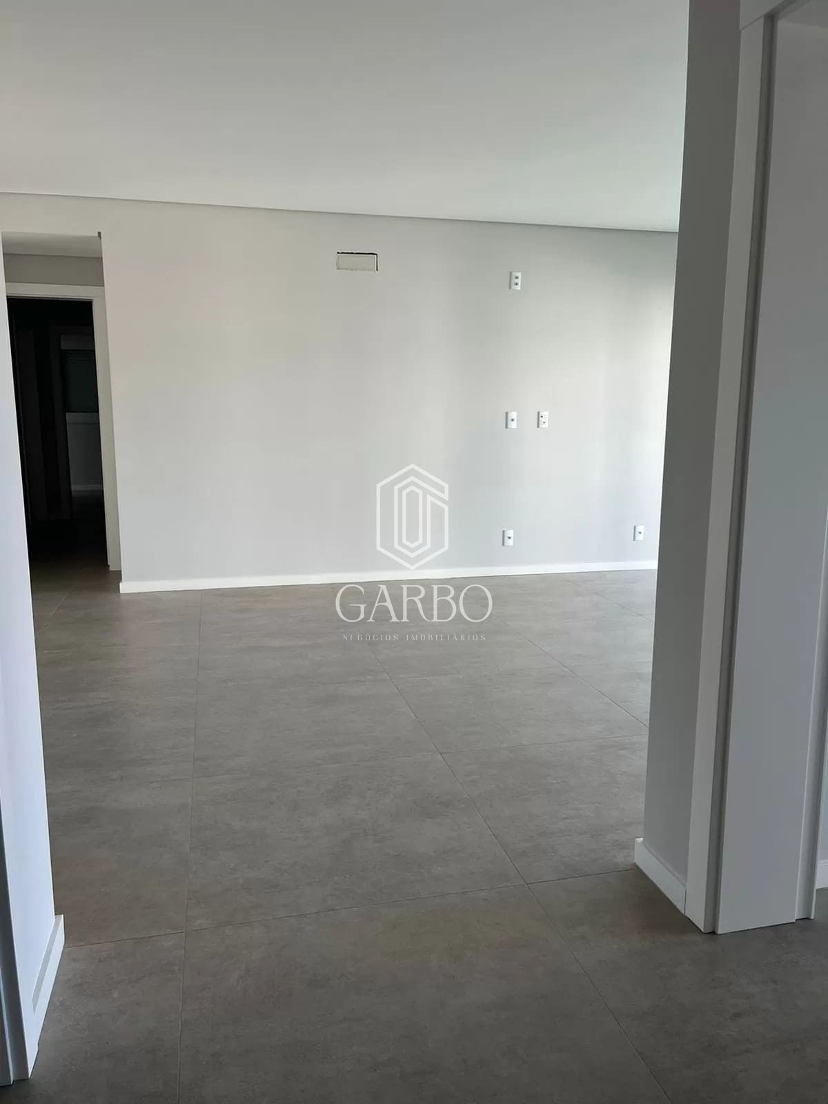 Apartamento à venda com 3 quartos, 167m² - Foto 11