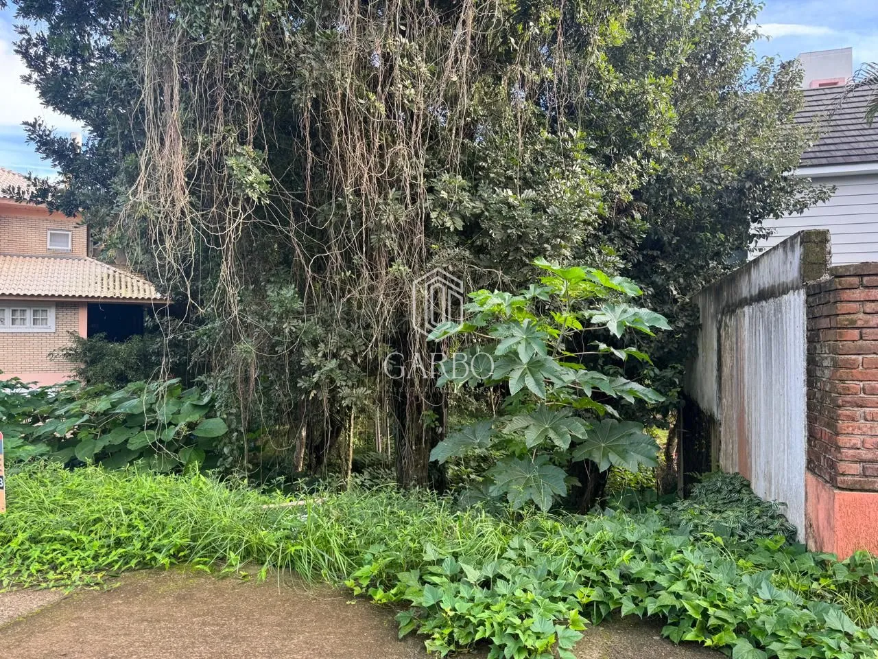 TERRENO NO JARDIM EUROPA