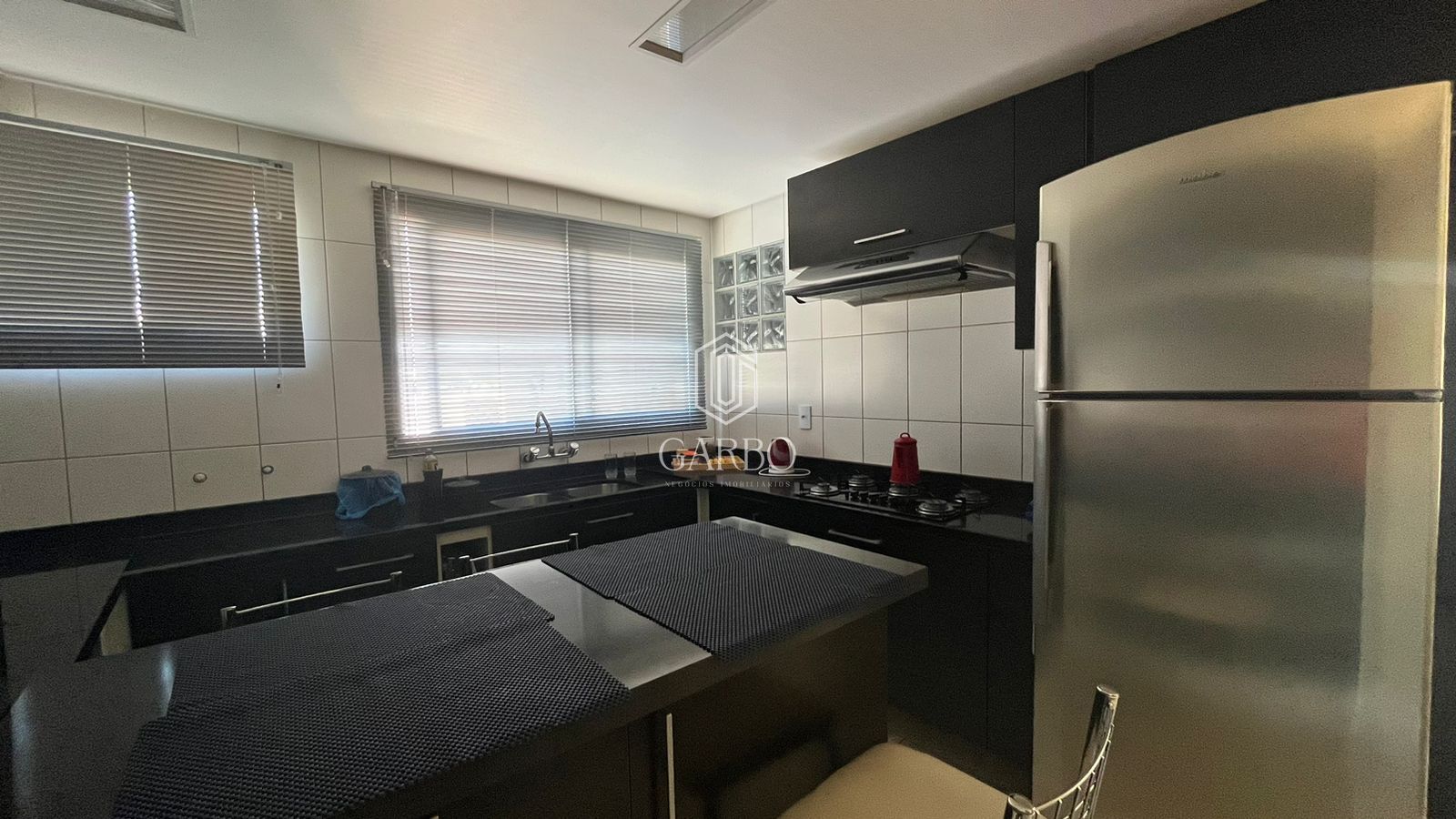 Cobertura à venda com 2 quartos, 157m² - Foto 13