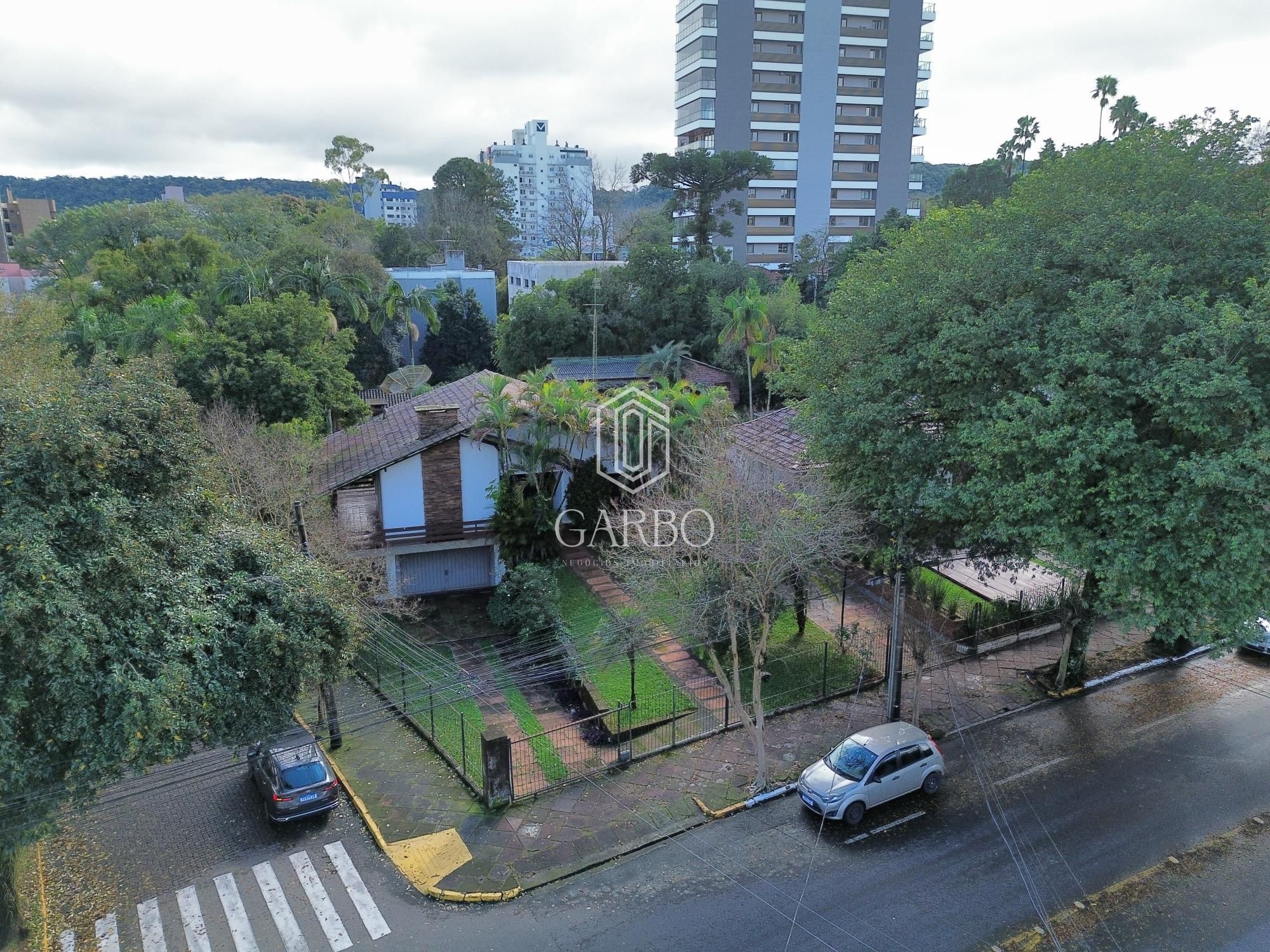 Loteamento e Condomínio, 2983 m² - Foto 1