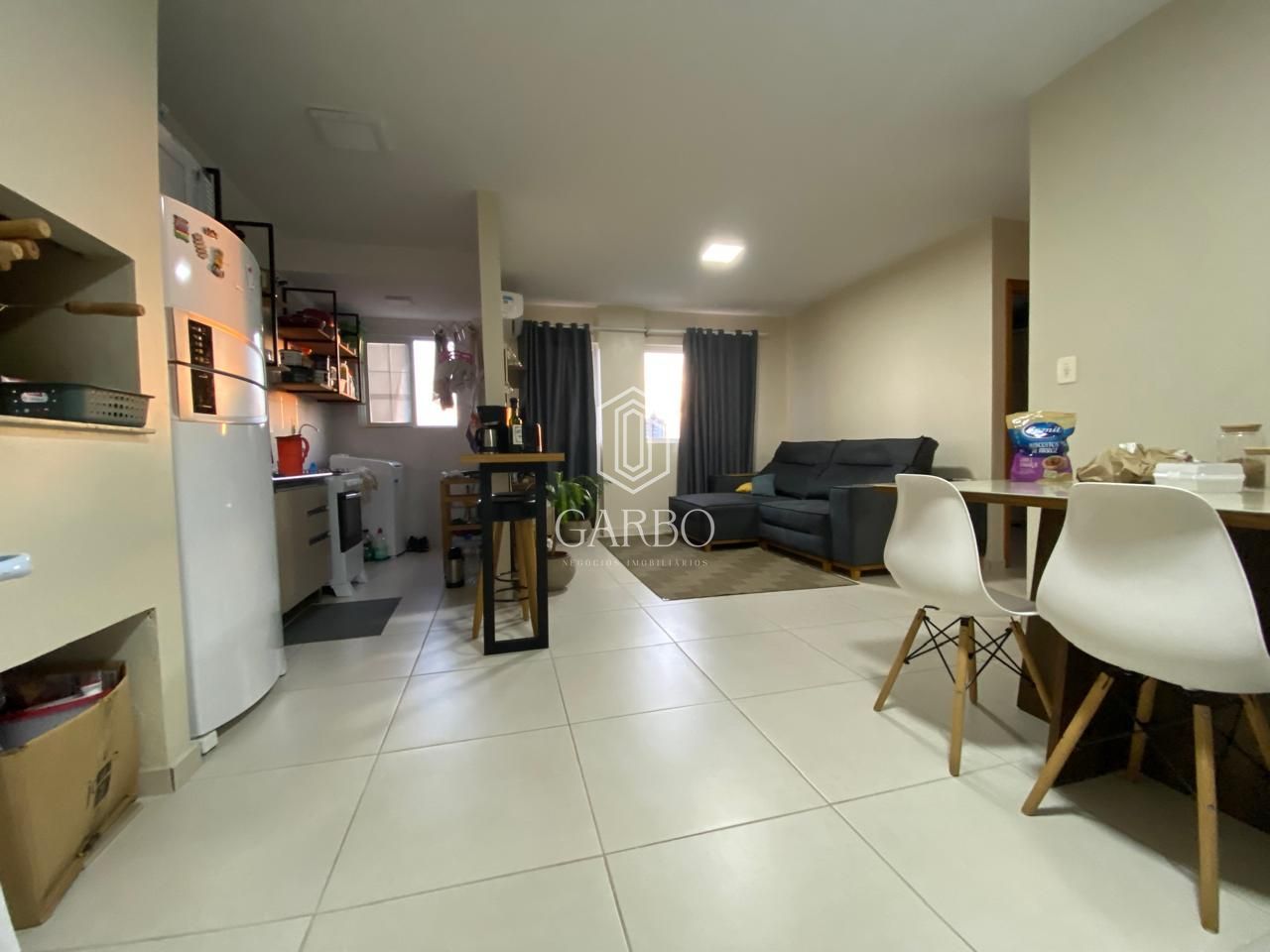 Apartamento à venda com 2 quartos, 71m² - Foto 4