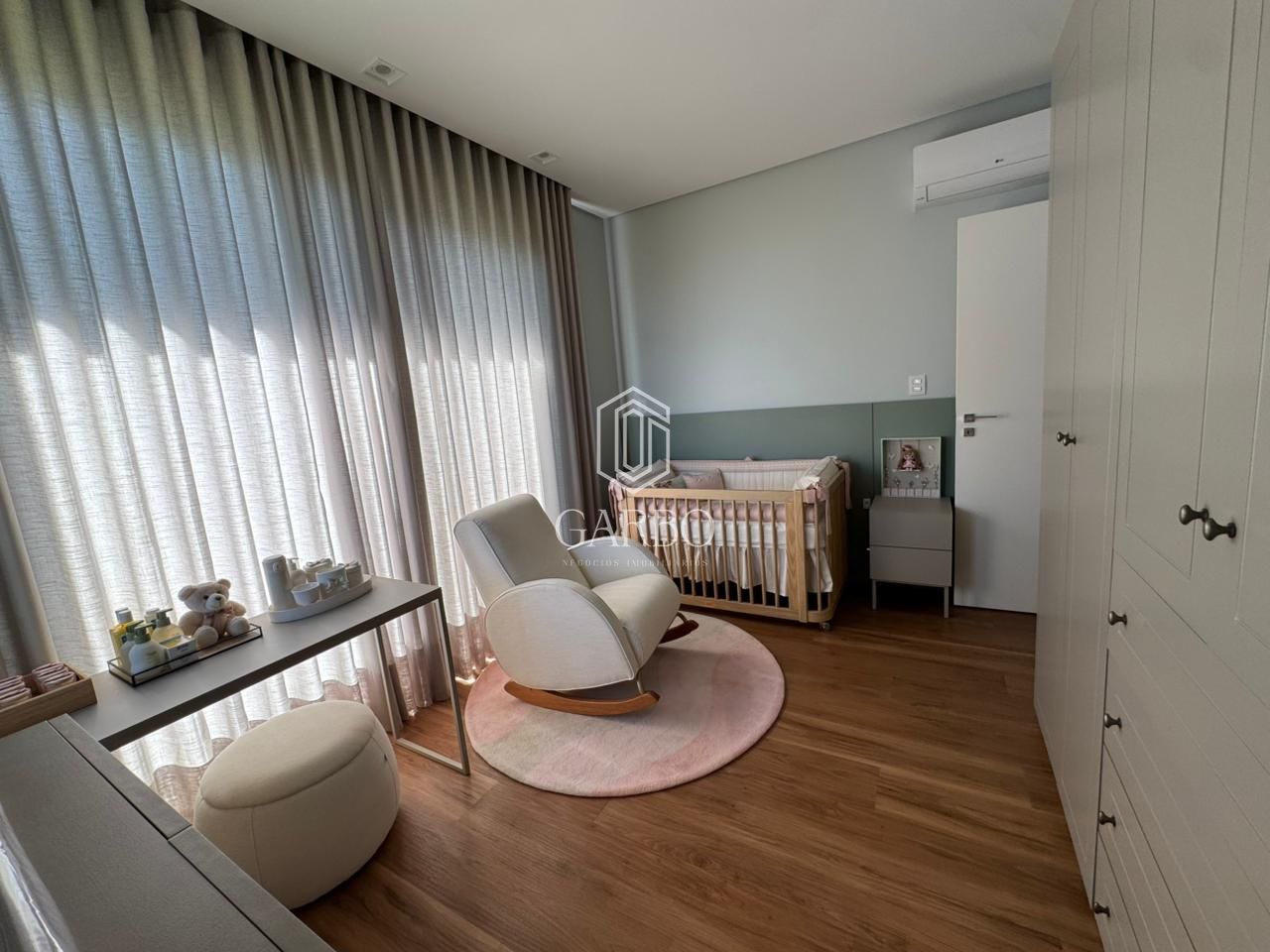 Casa, 3 quartos, 240 m² - Foto 22