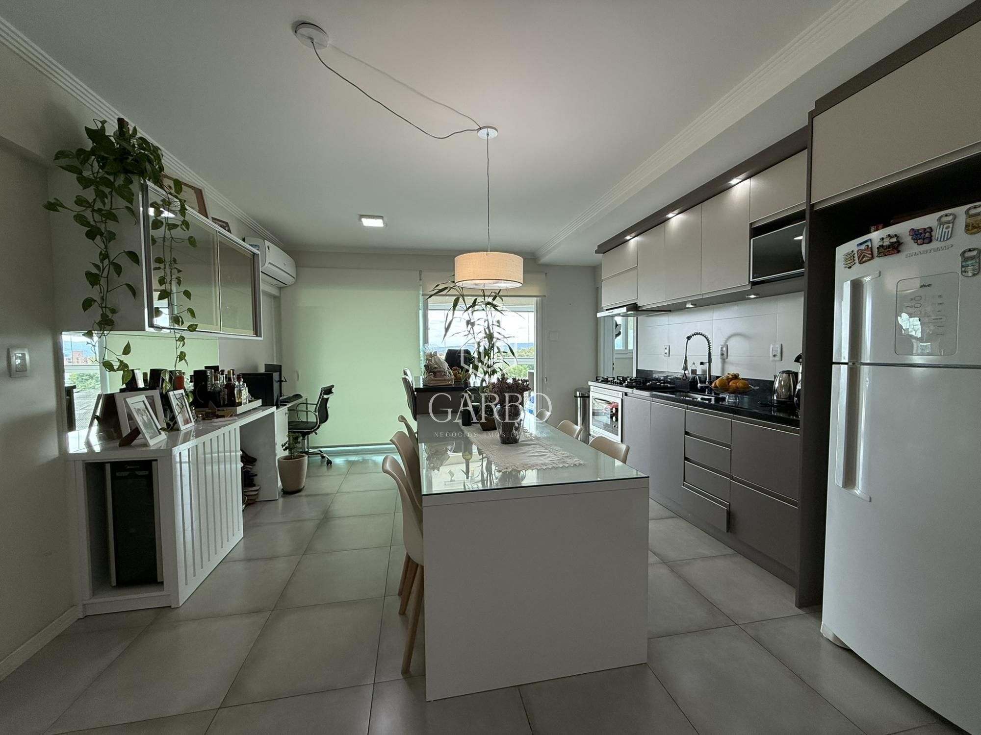 Apartamento à venda com 2 quartos, 106m² - Foto 5