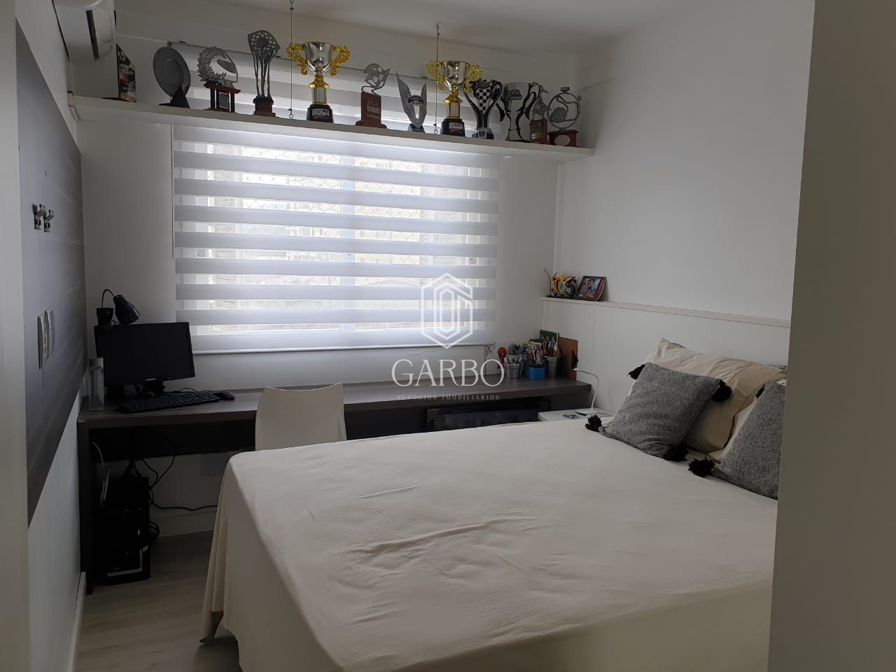 Apartamento à venda com 3 quartos, 203m² - Foto 20