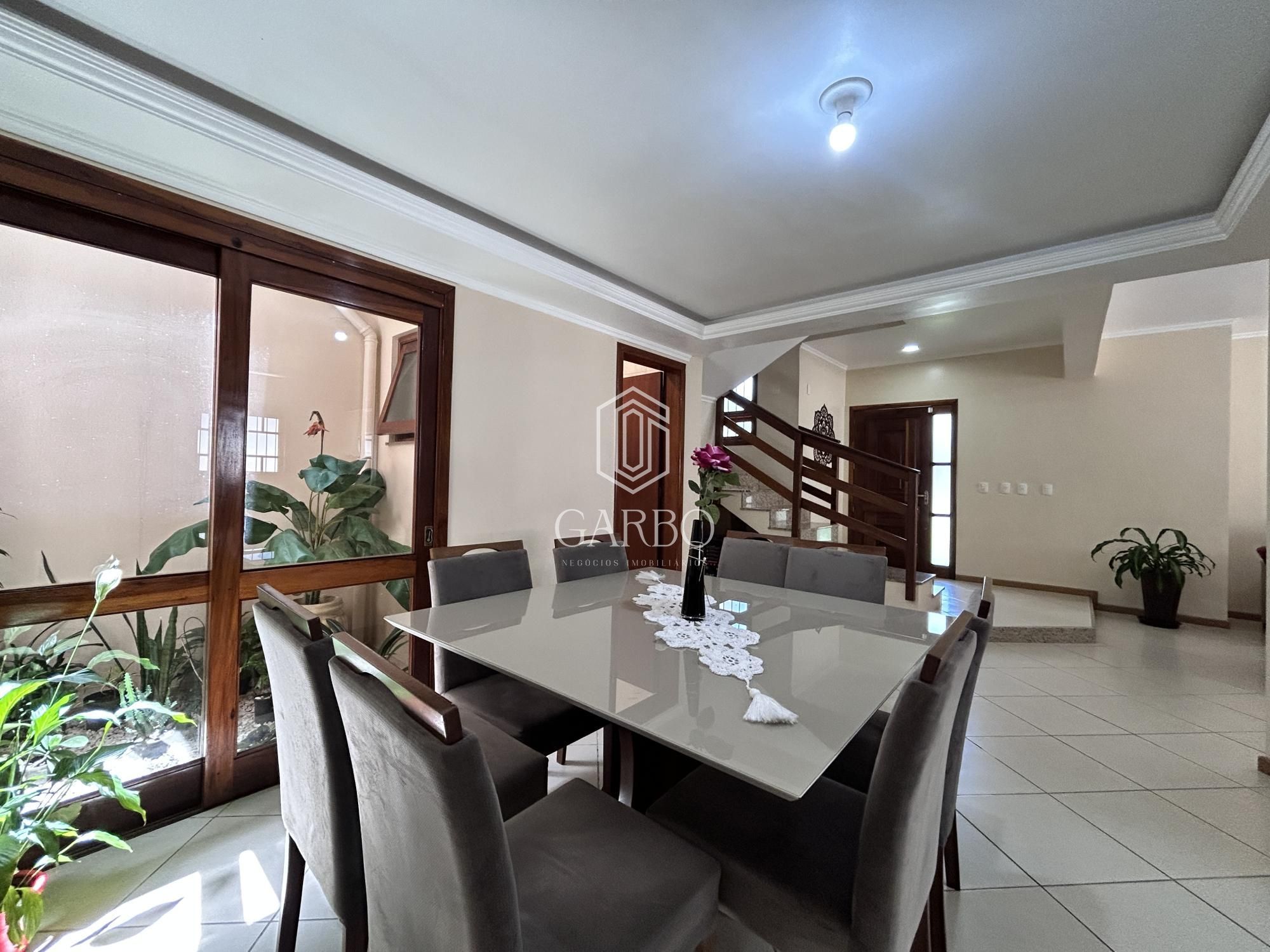 Casa, 3 quartos, 199 m² - Foto 4