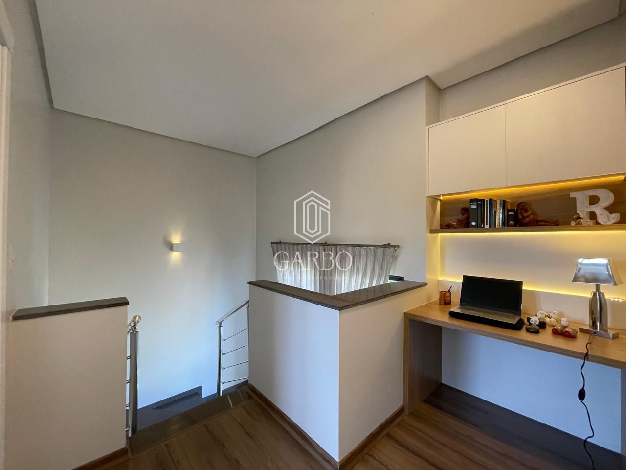 Casa à venda com 3 quartos, 230m² - Foto 11