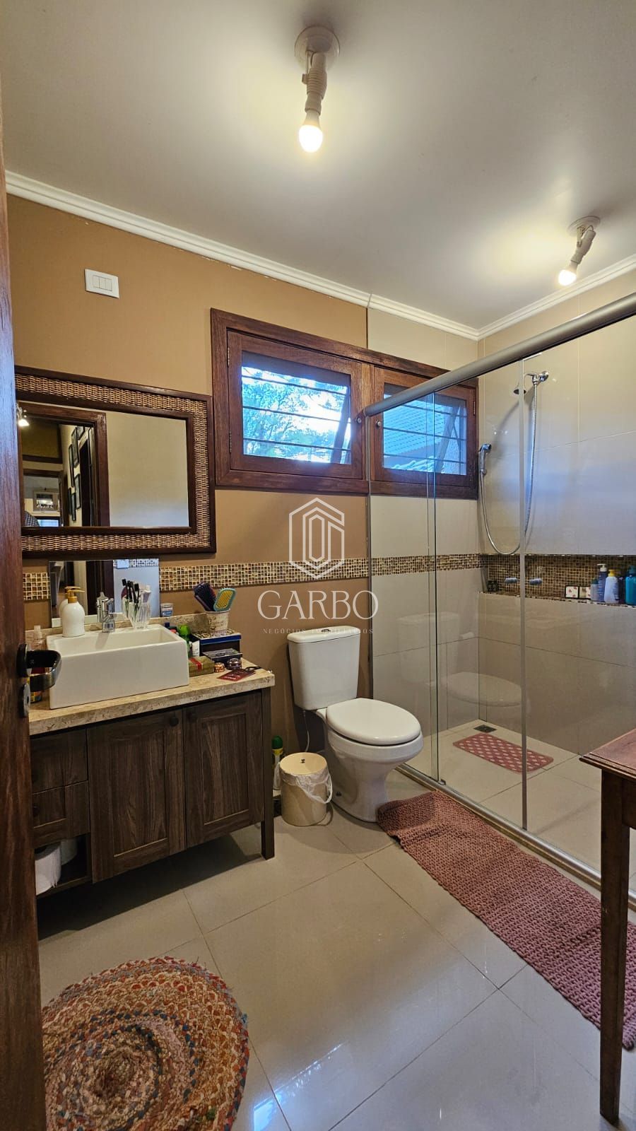 Casa à venda com 3 quartos, 215m² - Foto 20