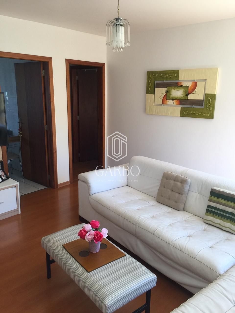 Apartamento à venda com 2 quartos, 95m² - Foto 2