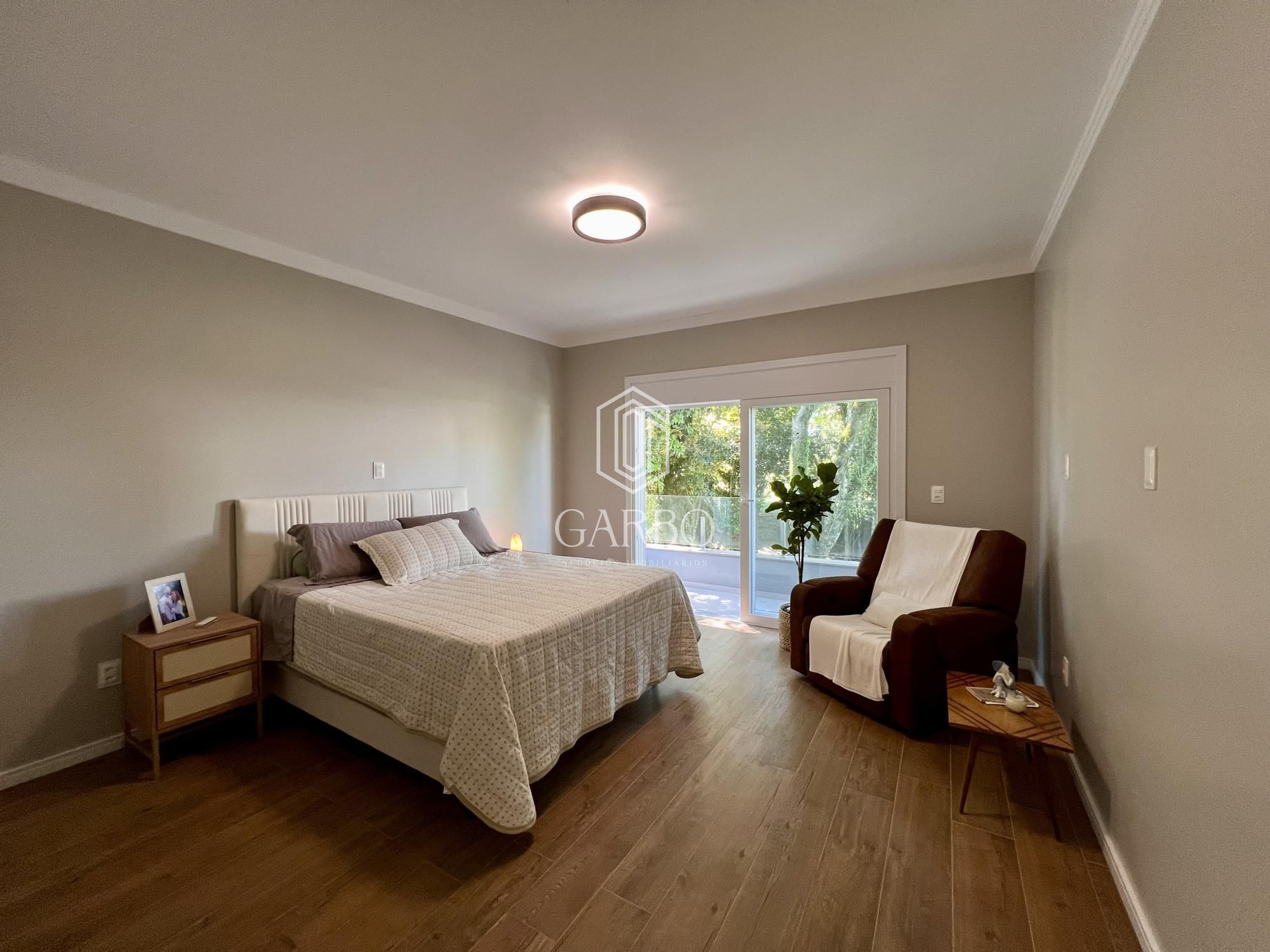 Casa à venda com 3 quartos, 328m² - Foto 12