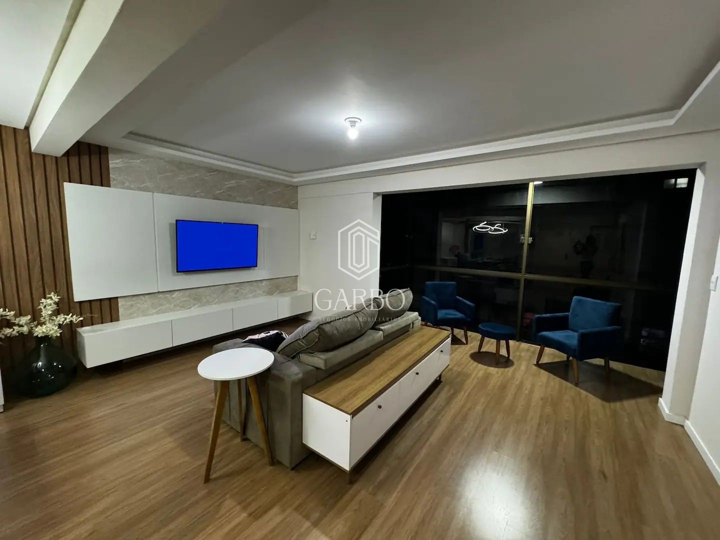 Apartamento à venda com 2 quartos, 118m² - Foto 7