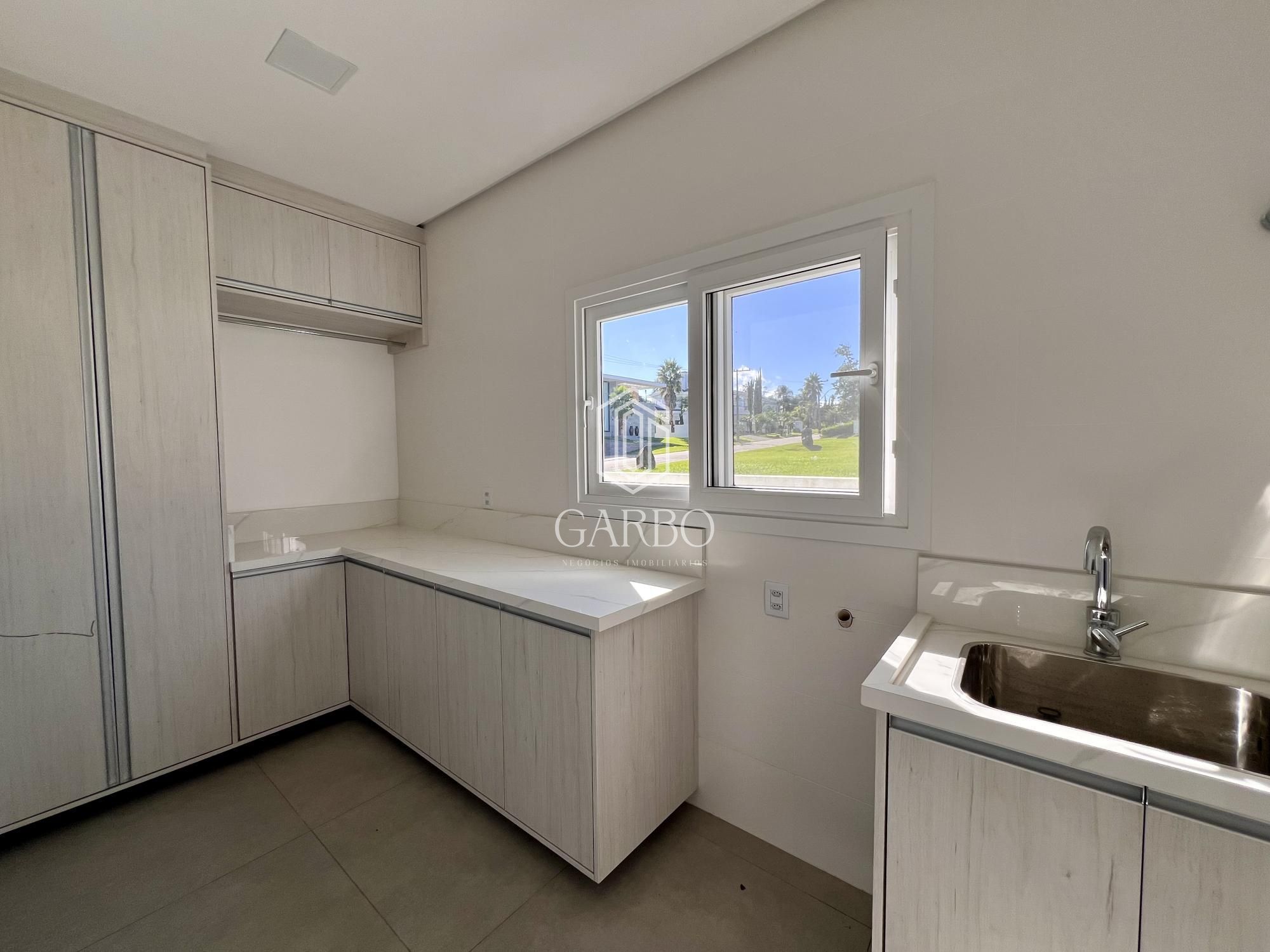 Casa à venda com 3 quartos, 227m² - Foto 10