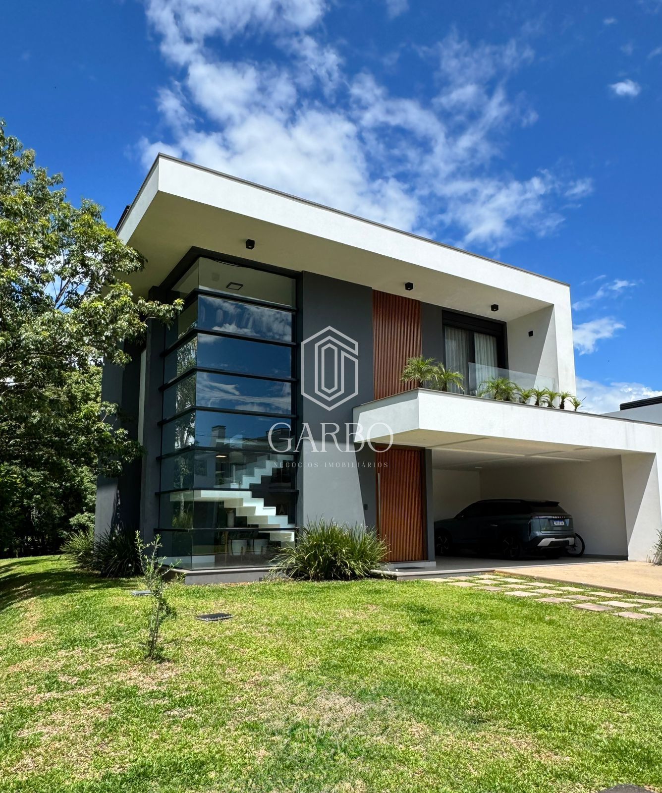 Casa, 3 quartos, 240 m² - Foto 1