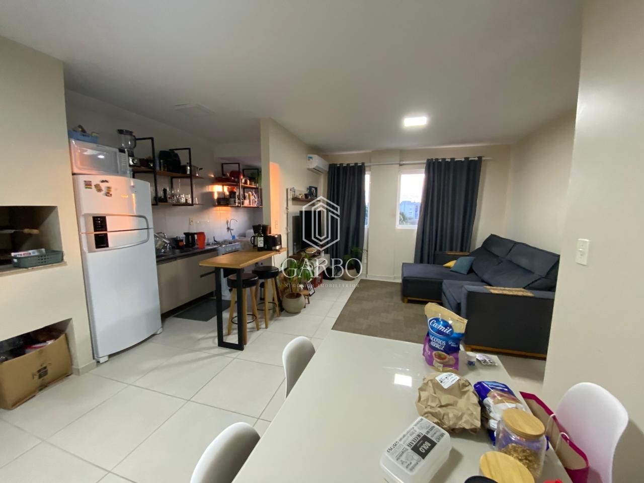 Apartamento à venda com 2 quartos, 71m² - Foto 3