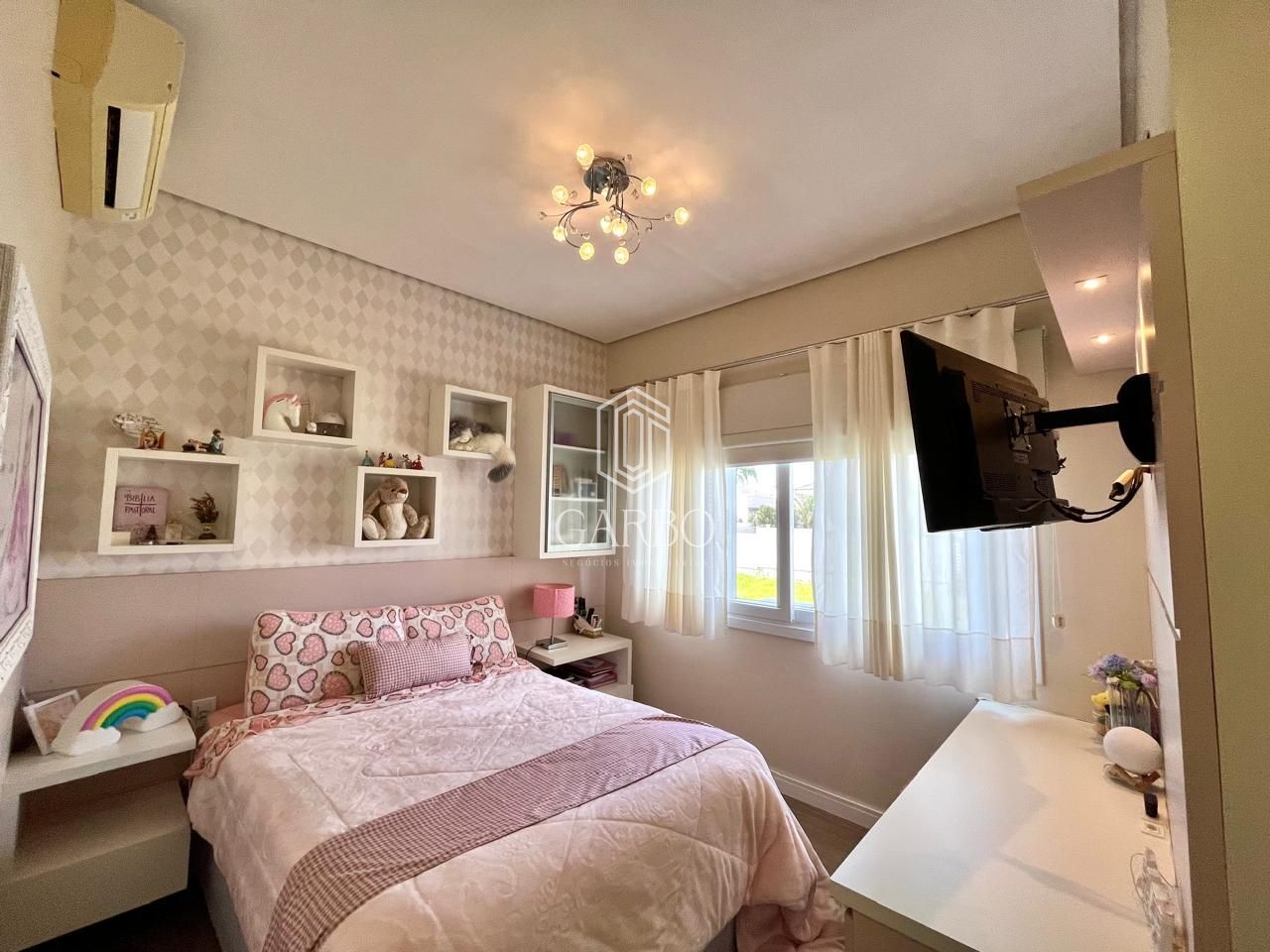 Casa, 3 quartos, 268 m² - Foto 9