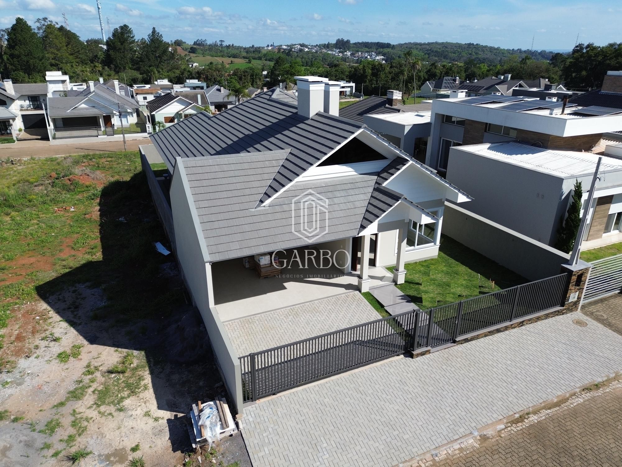 Casa, 3 quartos, 214 m² - Foto 2