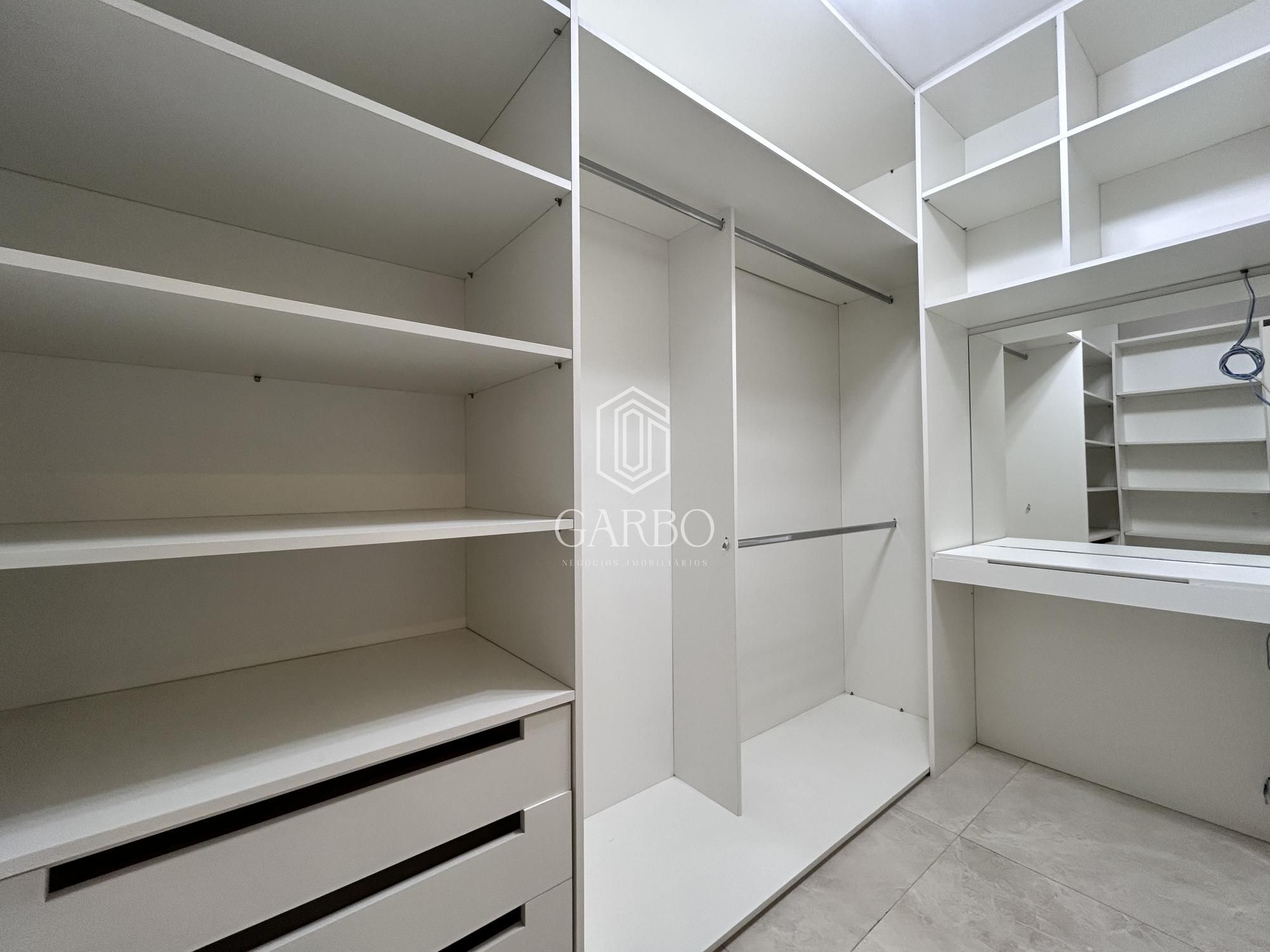 Casa, 3 quartos, 240 m² - Foto 13