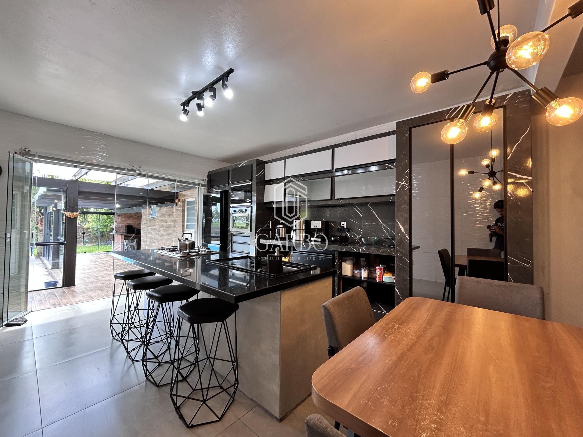 Casa, 3 quartos, 162 m² - Foto 1