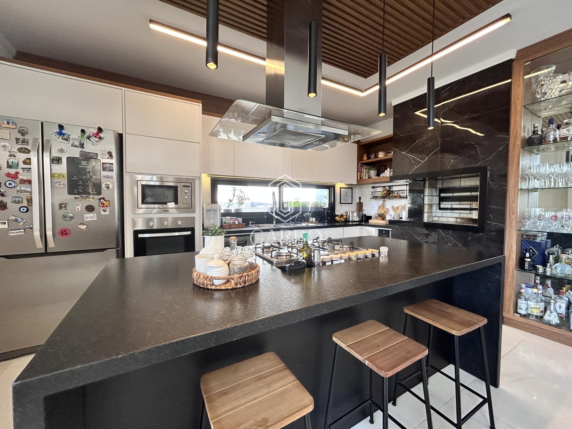 Casa, 3 quartos, 237 m² - Foto 6