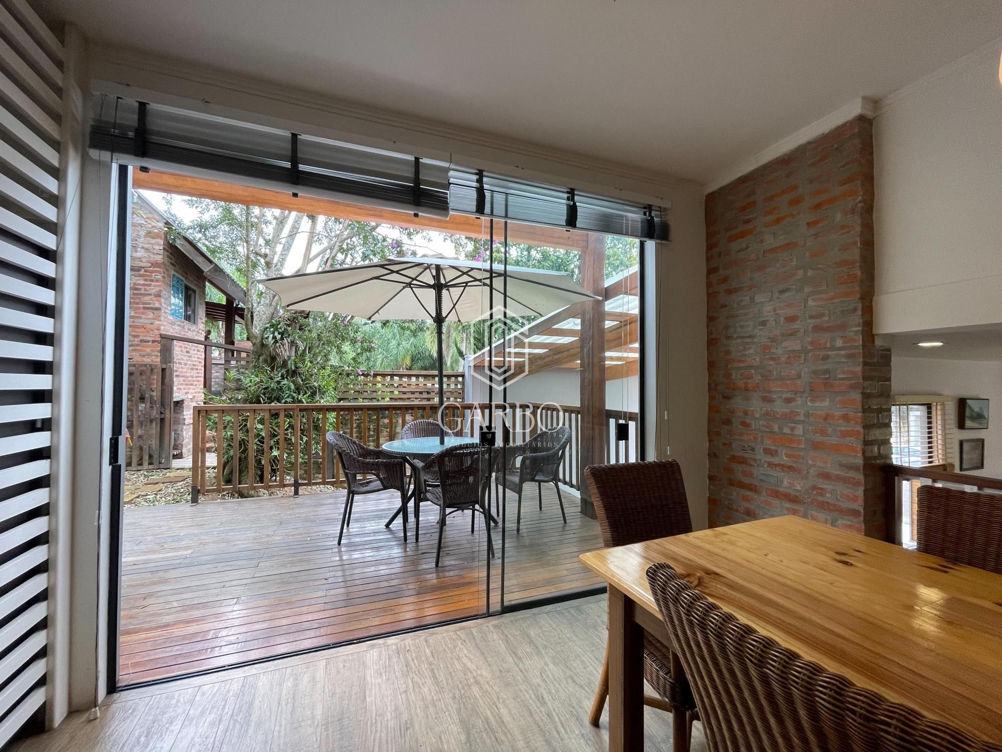 Casa à venda com 3 quartos, 202m² - Foto 9