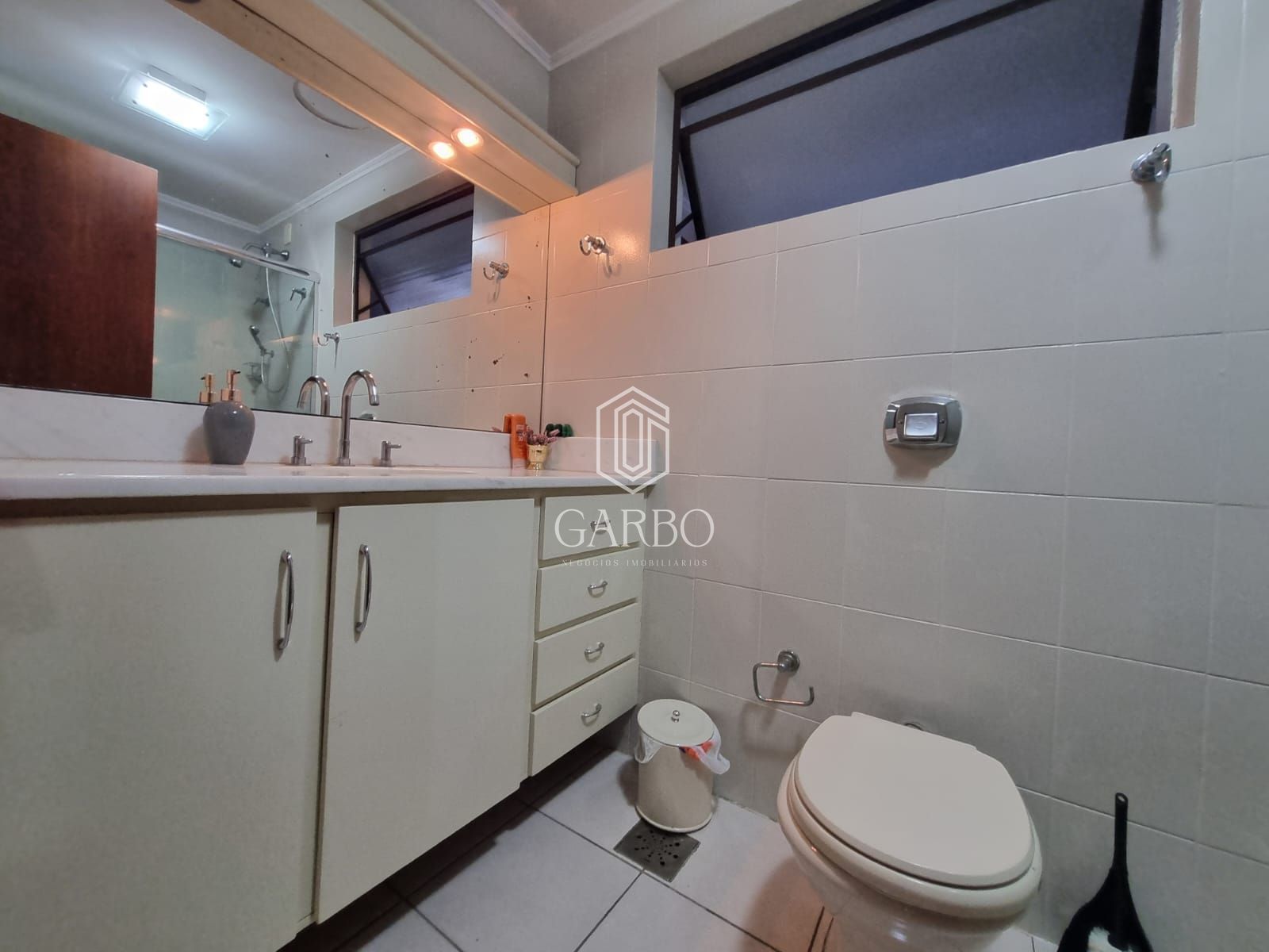 Apartamento à venda com 3 quartos, 154m² - Foto 18