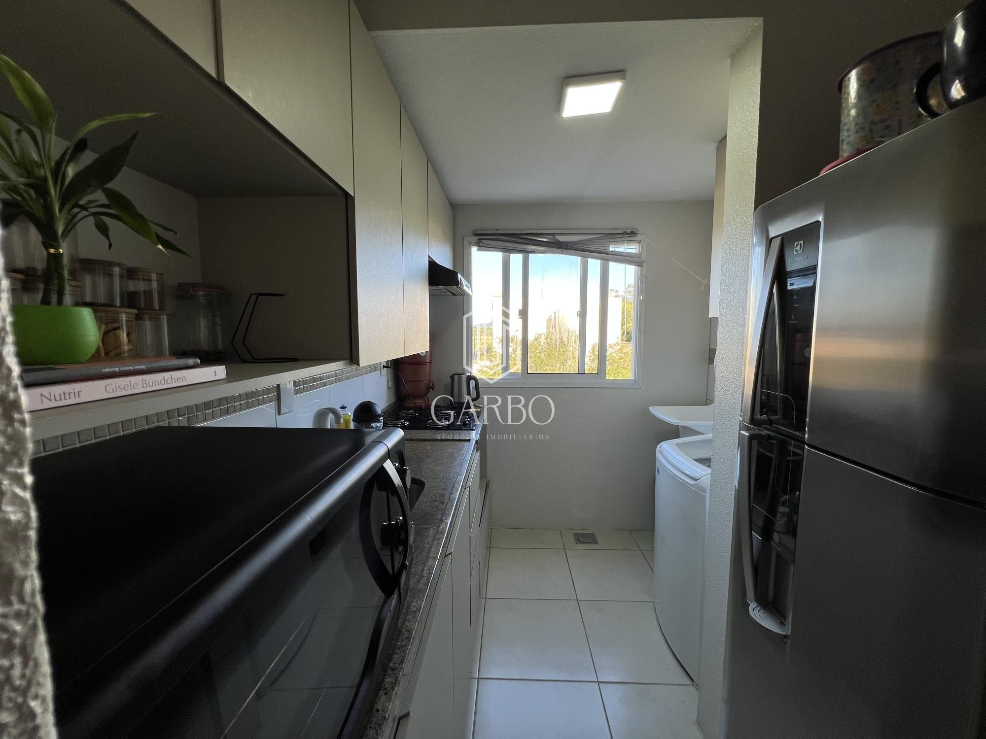 Apartamento à venda com 1 quarto, 61m² - Foto 2