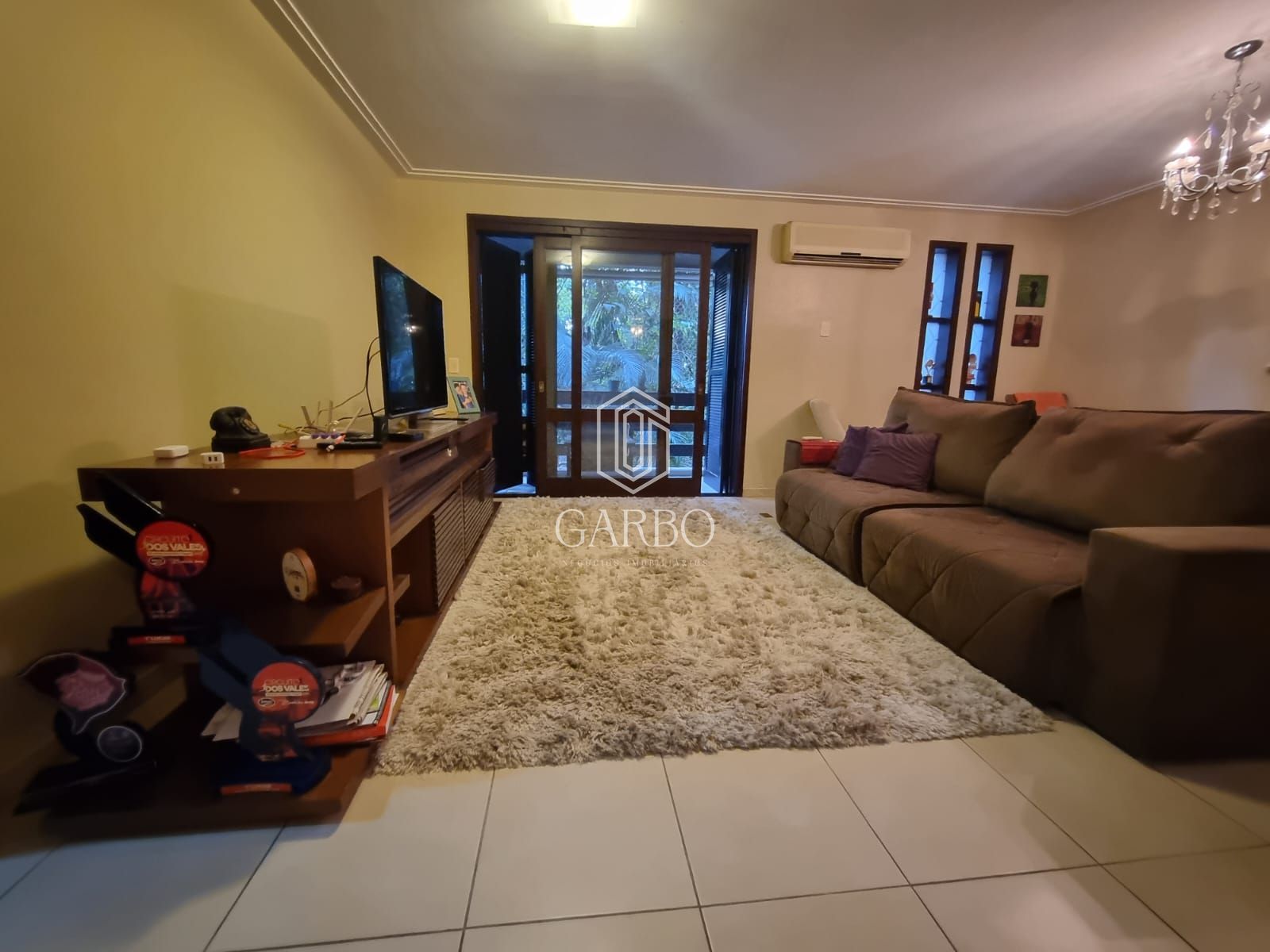 Apartamento à venda com 3 quartos, 154m² - Foto 5