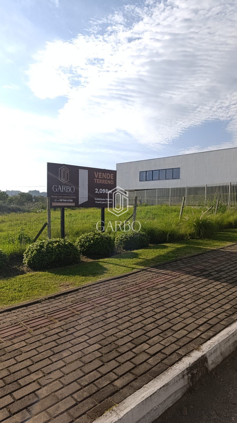 Terreno, 2098 m² - Foto 1
