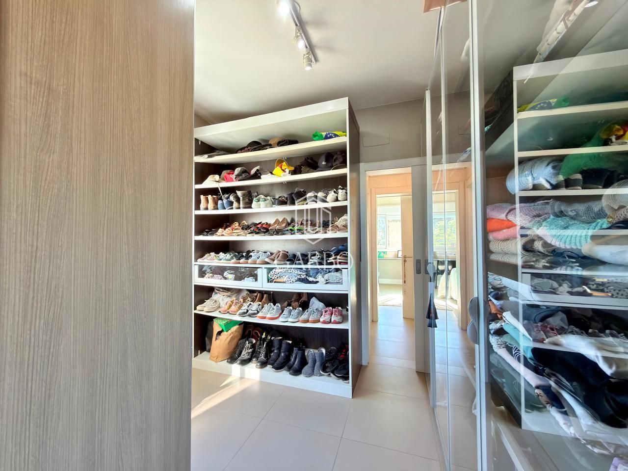 Casa, 4 quartos, 335 m² - Foto 32