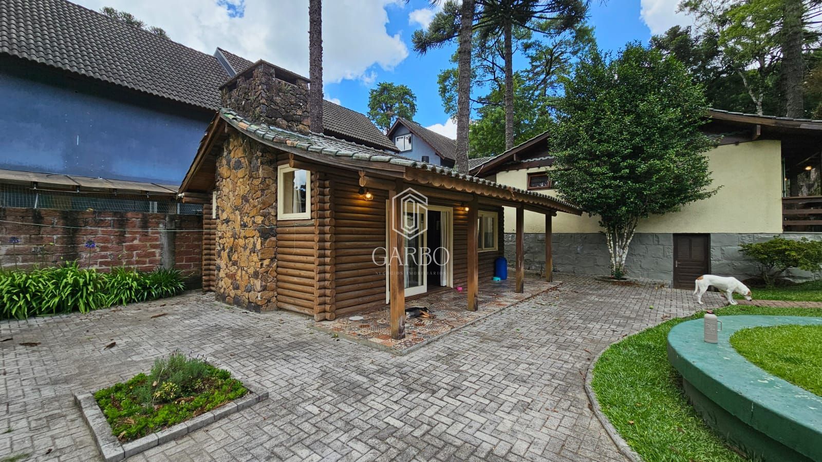 Casa à venda com 3 quartos, 215m² - Foto 22