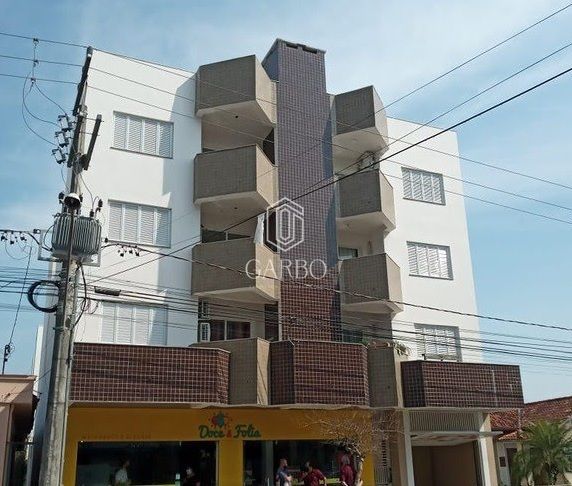 APARTAMENTO À VENDA NO CENTRO