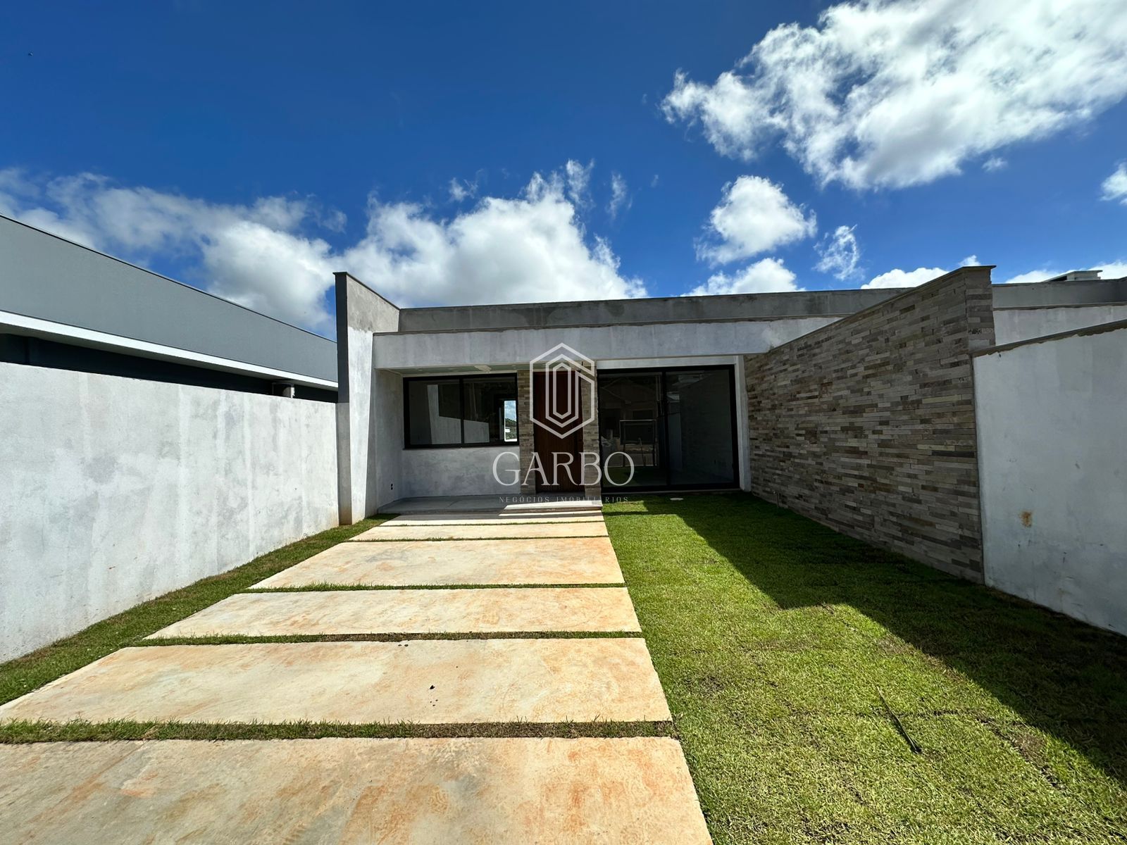 Casa, 3 quartos, 103 m² - Foto 1