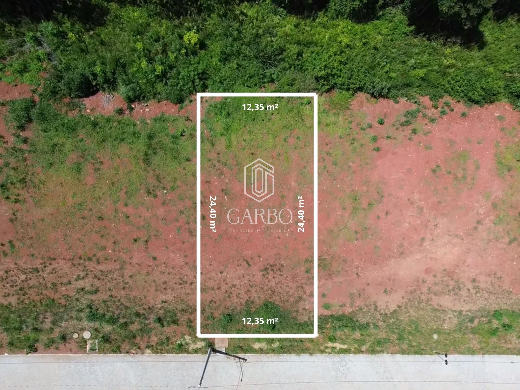 Terreno, 301 m² - Foto 1